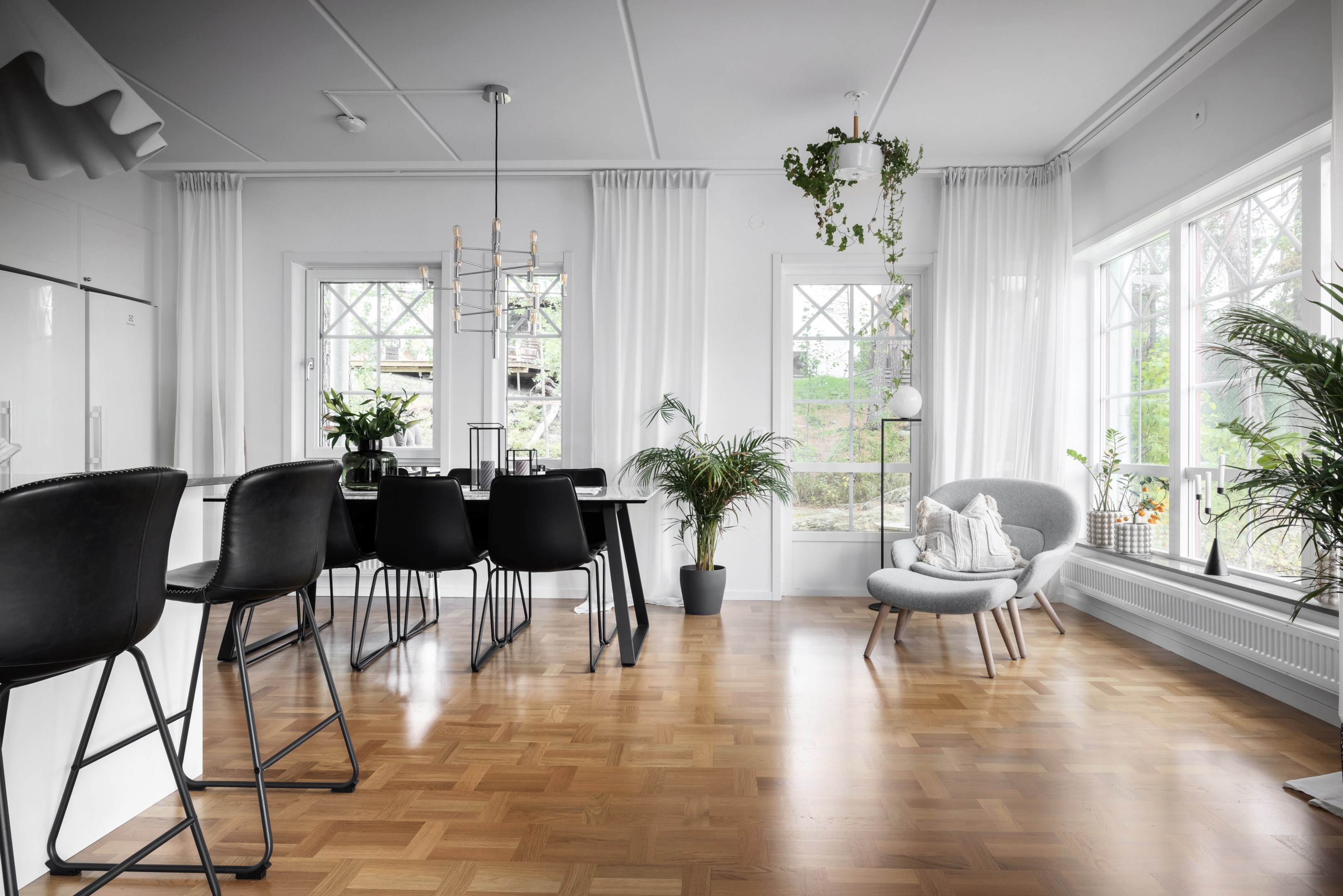 Bostadsbild från Tollarevägen 4, Såld i Tollare, Nacka