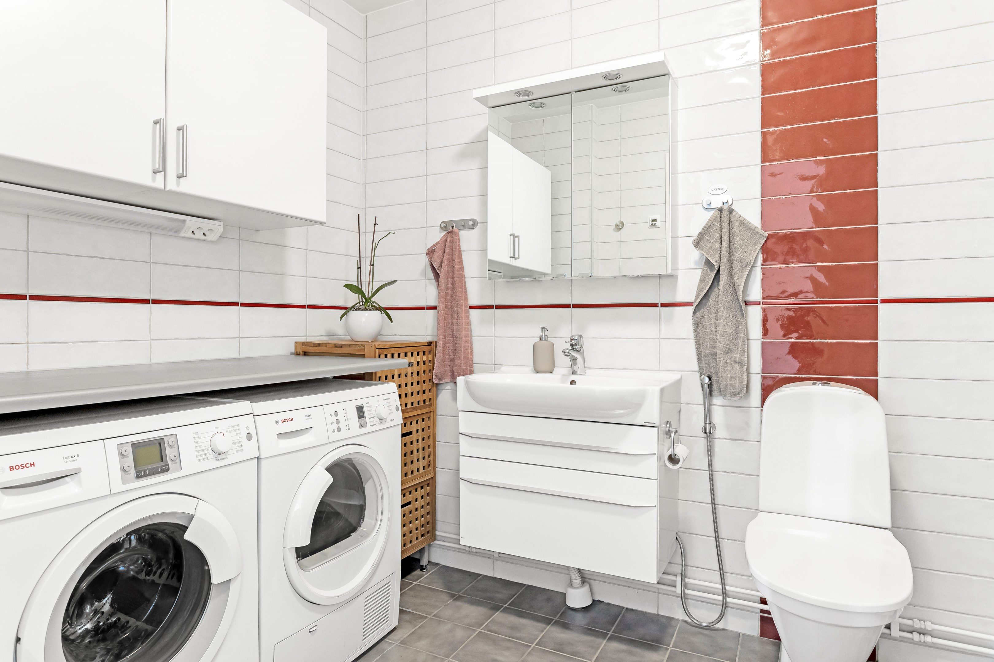 Bostadsbild från Siktargatan 28, Såld i Kungsängen, Uppsala