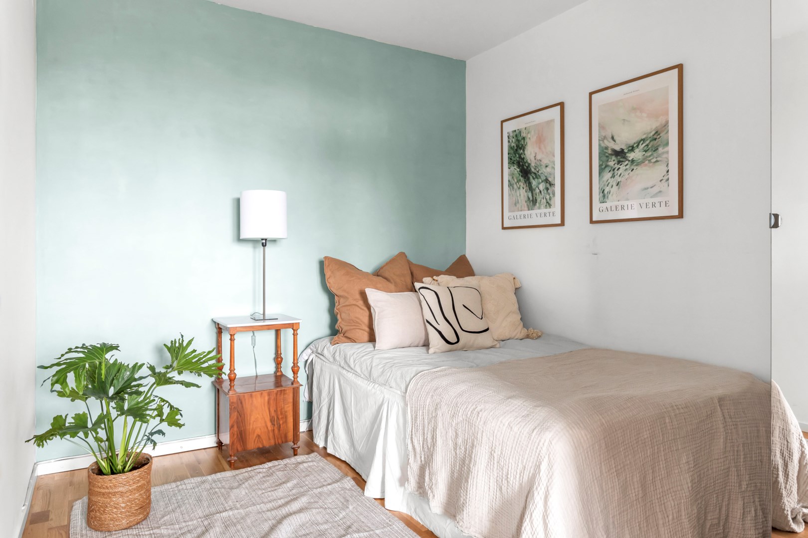 Bostadsbild från Byggmästargatan 13E, Såld i Salabacke, Uppsala