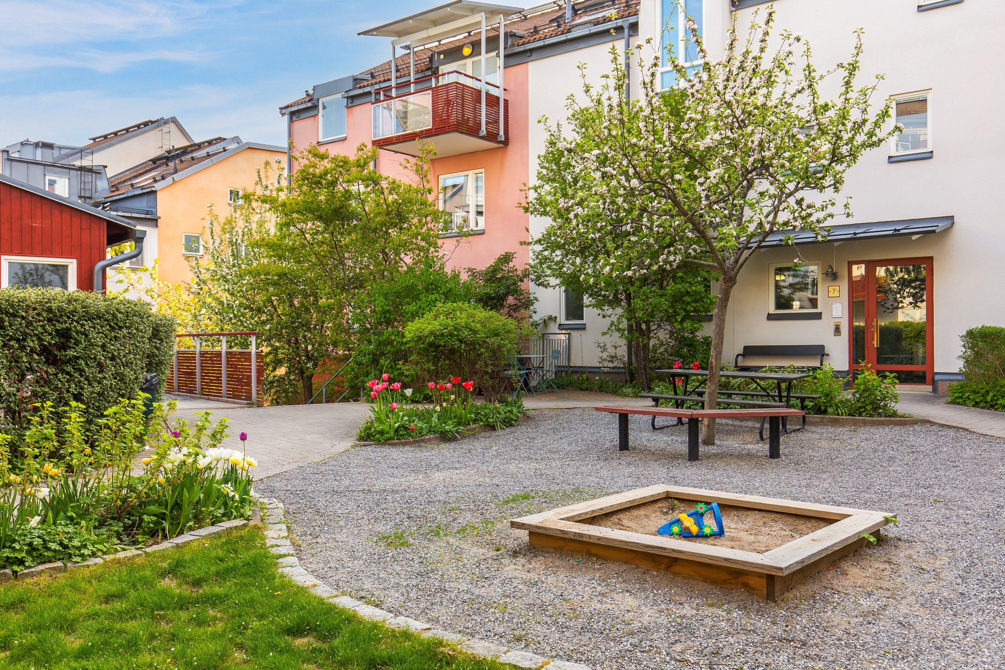 Bostadsbild från Järla Gårdsväg 34, Såld i Järla sjö, Nacka