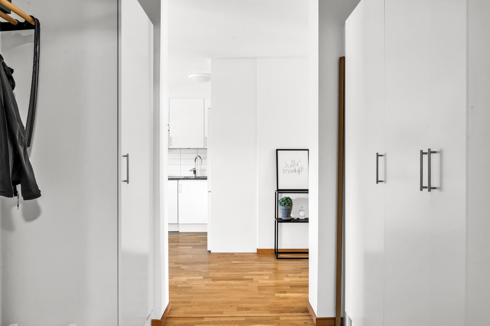 Bostadsbild från Råbyvägen 55F, Till salu i Gränby, Uppsala