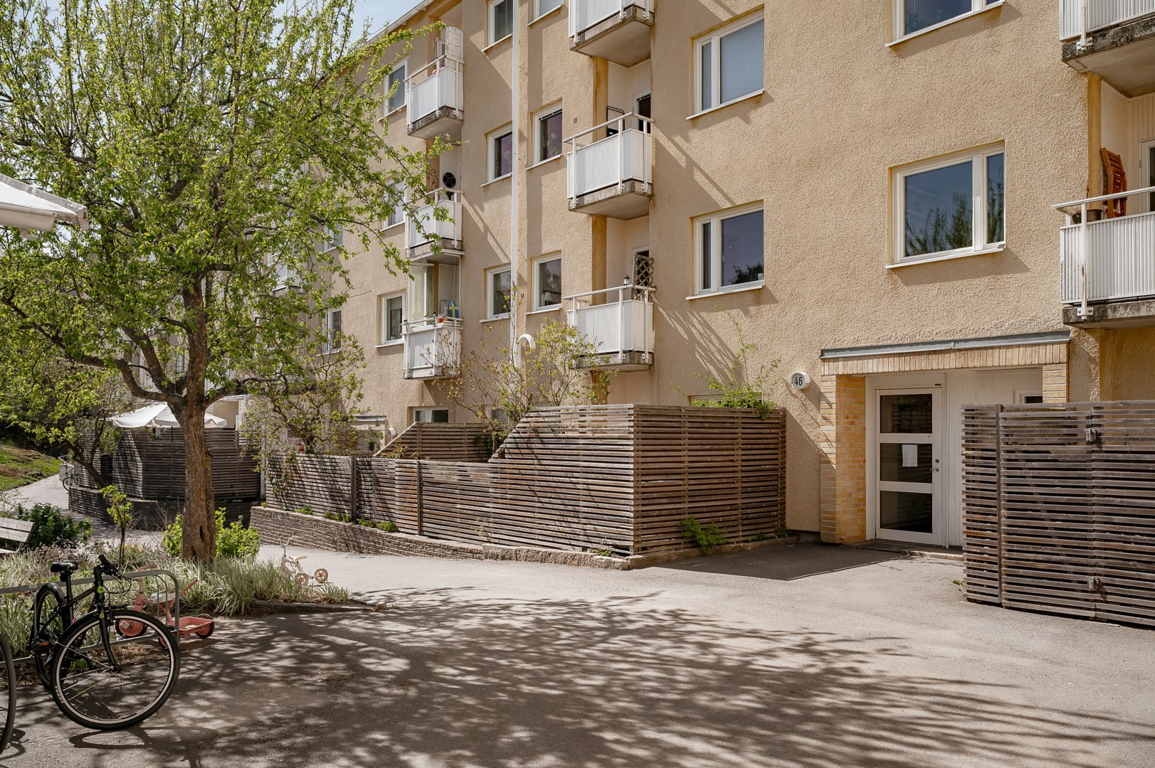 Bostadsbild från Finnbergsvägen 46, 2tr, Såld i Finnberget, Nacka