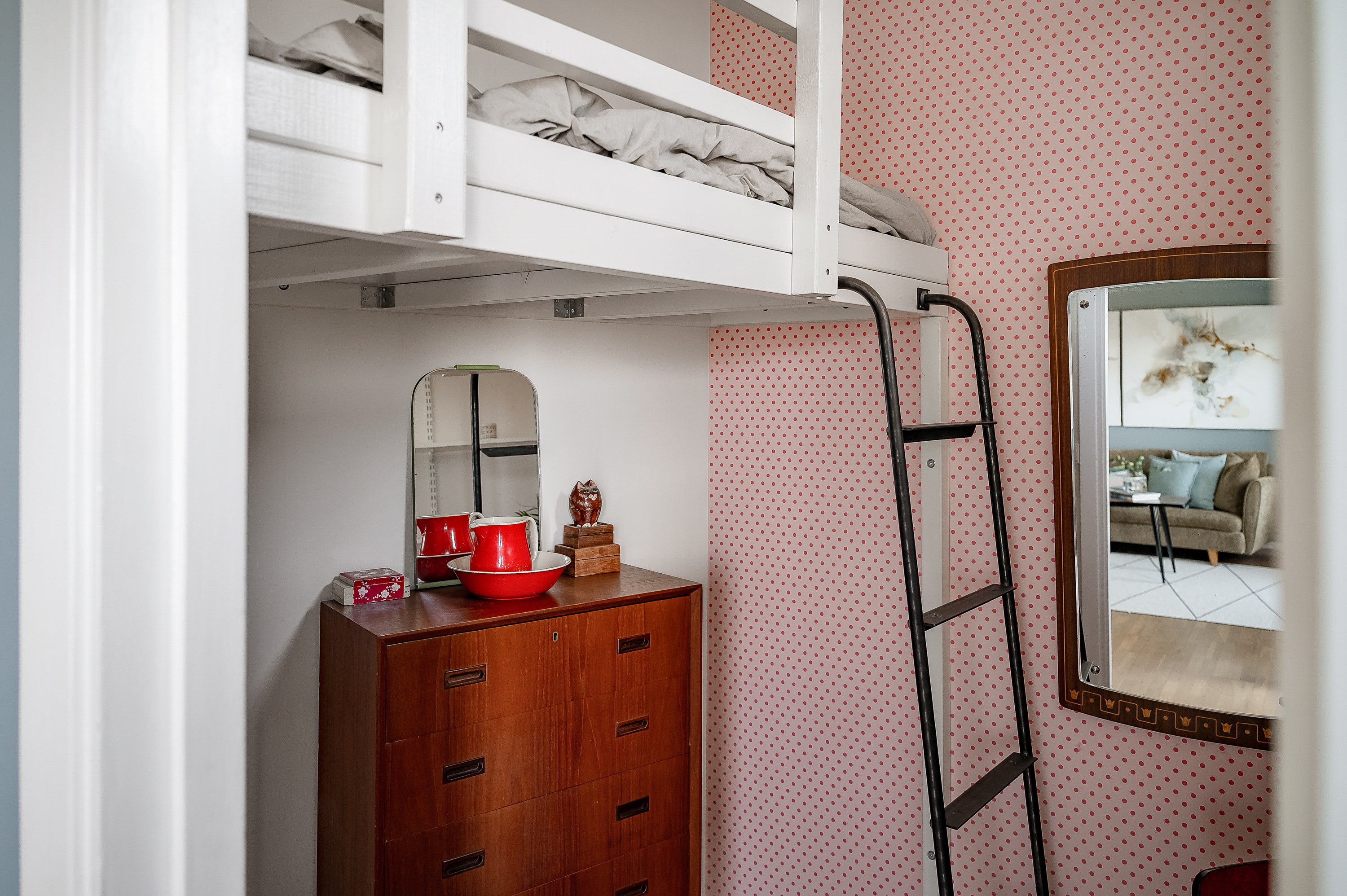 Bostadsbild från Finnbergsvägen 46, 2tr, Såld i Finnberget, Nacka