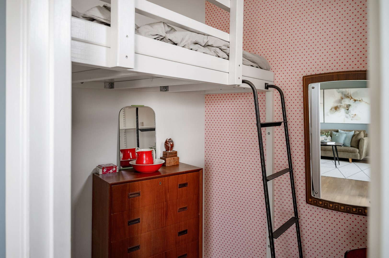 Bostadsbild från Finnbergsvägen 46, 2tr, Såld i Finnberget, Nacka