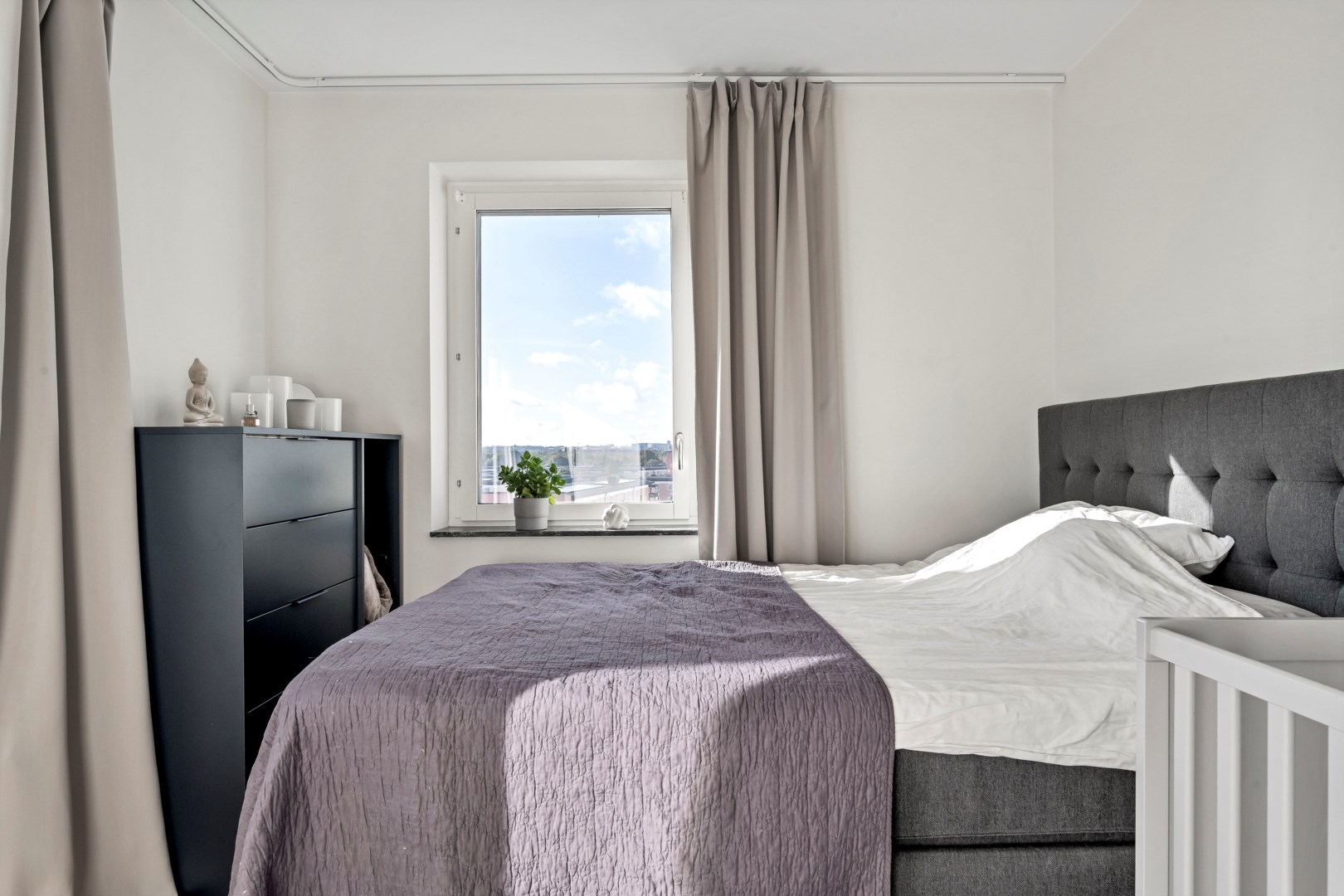 Bostadsbild från Råbyvägen 57H, Såld i Gränby, Uppsala