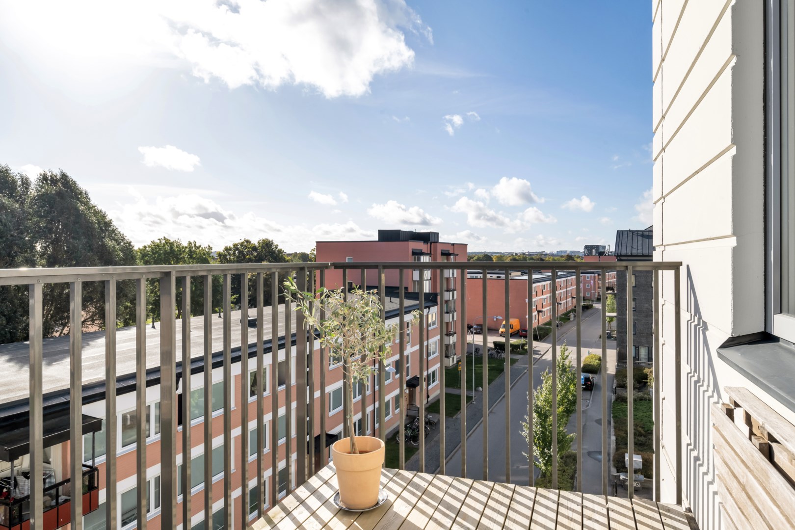 Bostadsbild från Råbyvägen 57H, Såld i Gränby, Uppsala