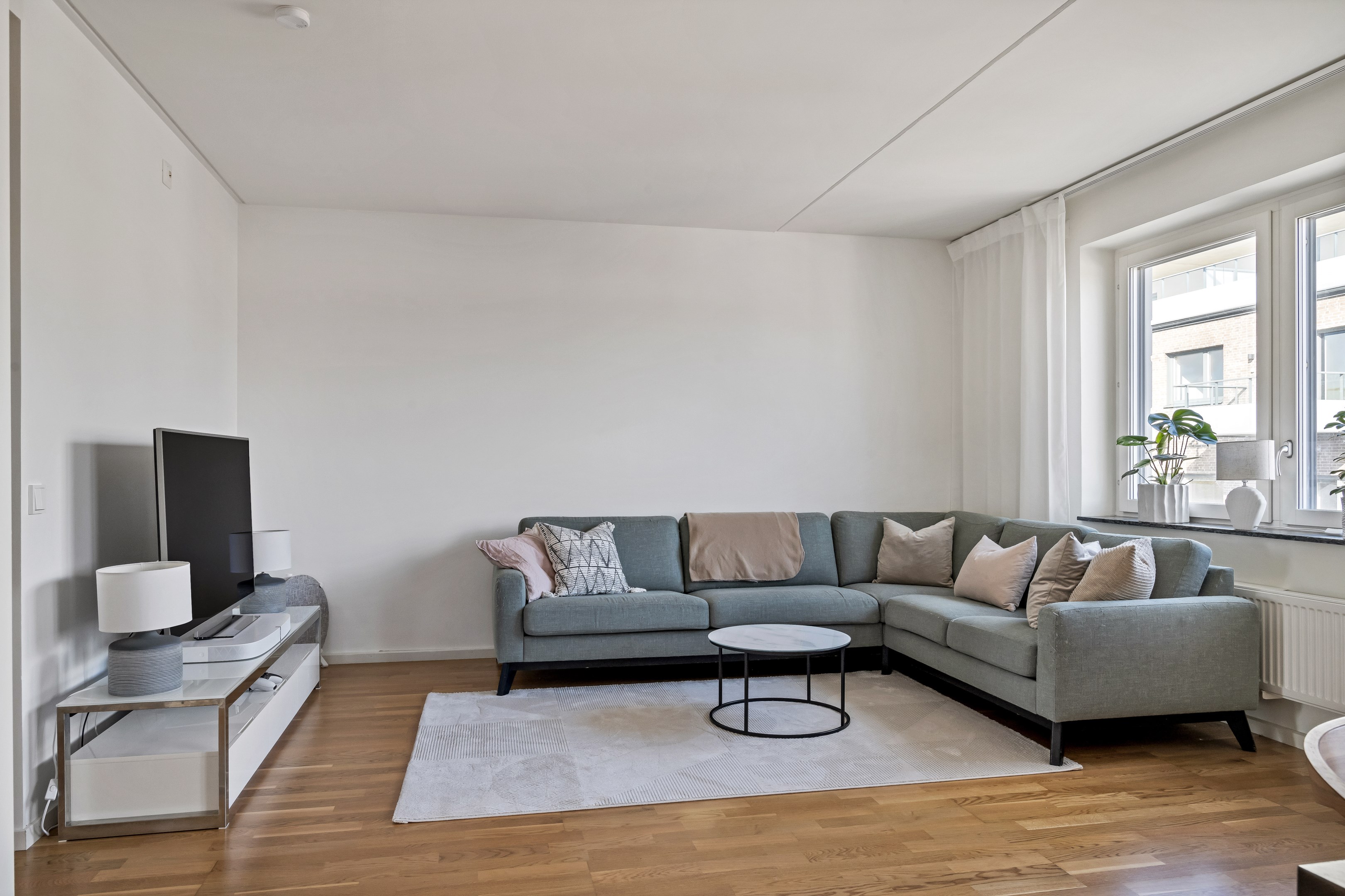 Bostadsbild från Råbyvägen 57H, Såld i Gränby, Uppsala