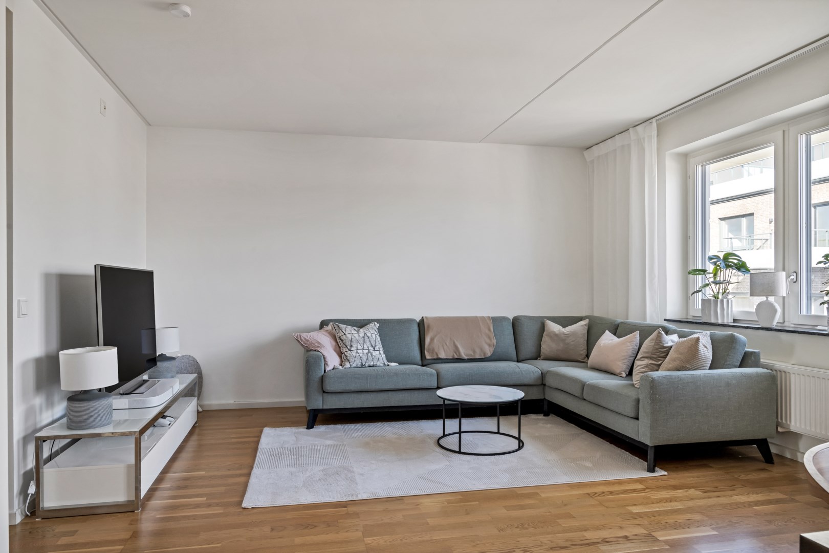 Bostadsbild från Råbyvägen 57H, Såld i Gränby, Uppsala