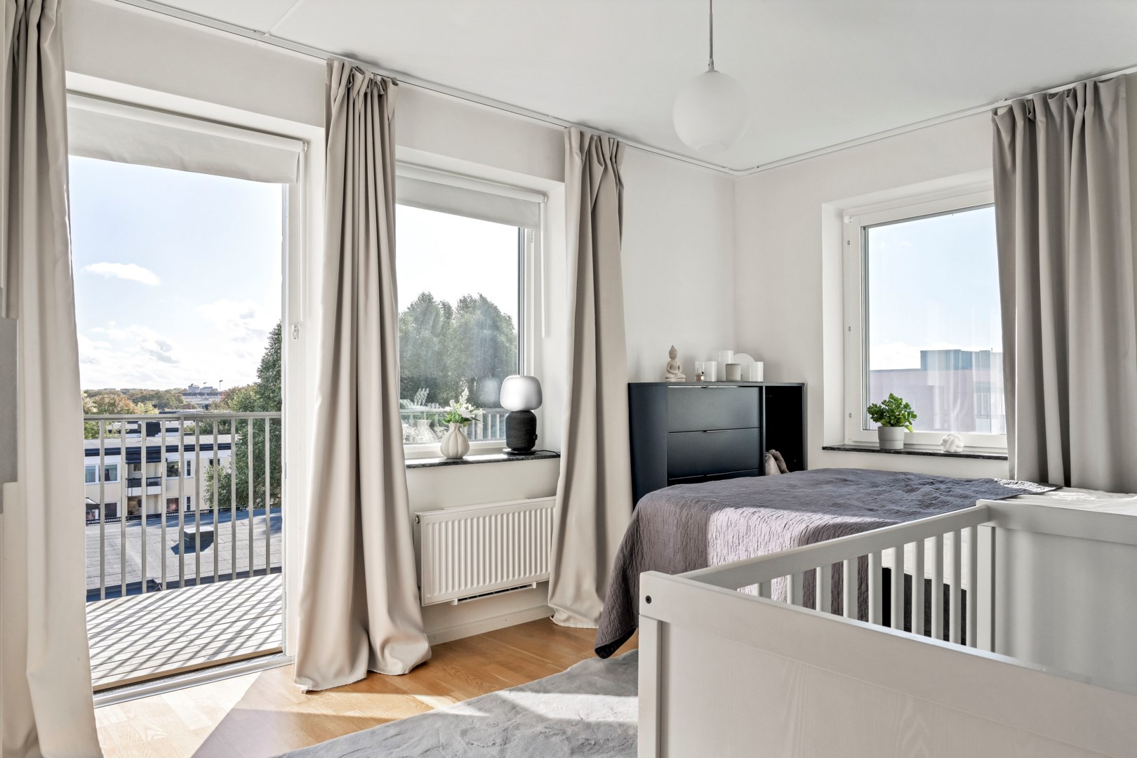 Bostadsbild från Råbyvägen 57H, Såld i Gränby, Uppsala