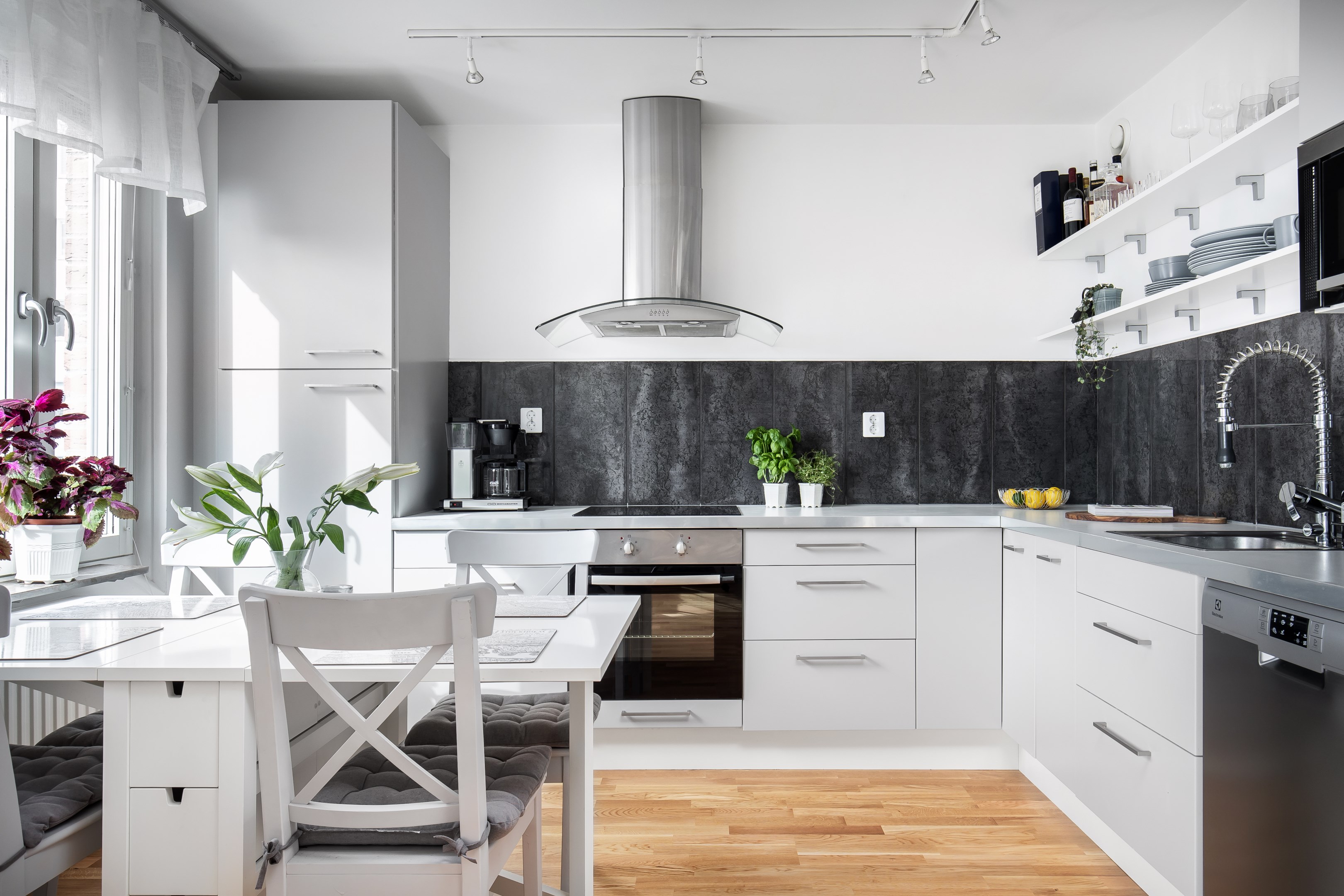 Bostadsbild från Alphyddevägen 23, 6 tr, Såld i , Nacka