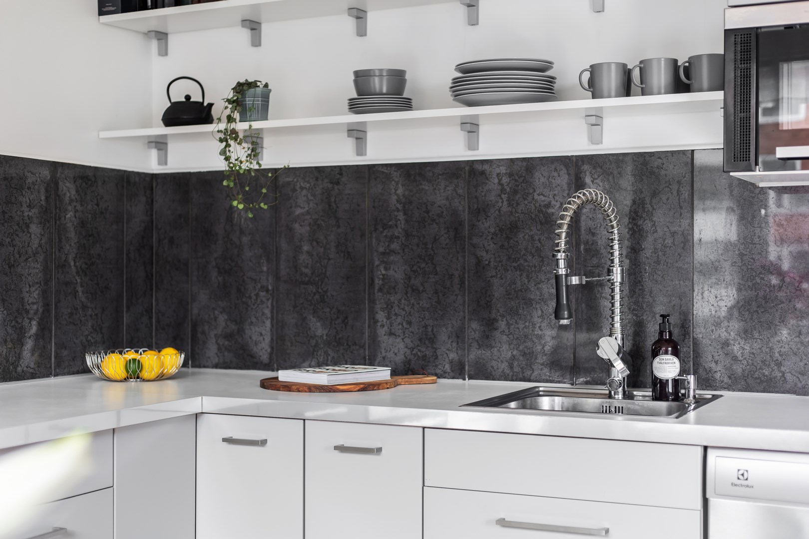 Bostadsbild från Alphyddevägen 23, 6 tr, Såld i , Nacka