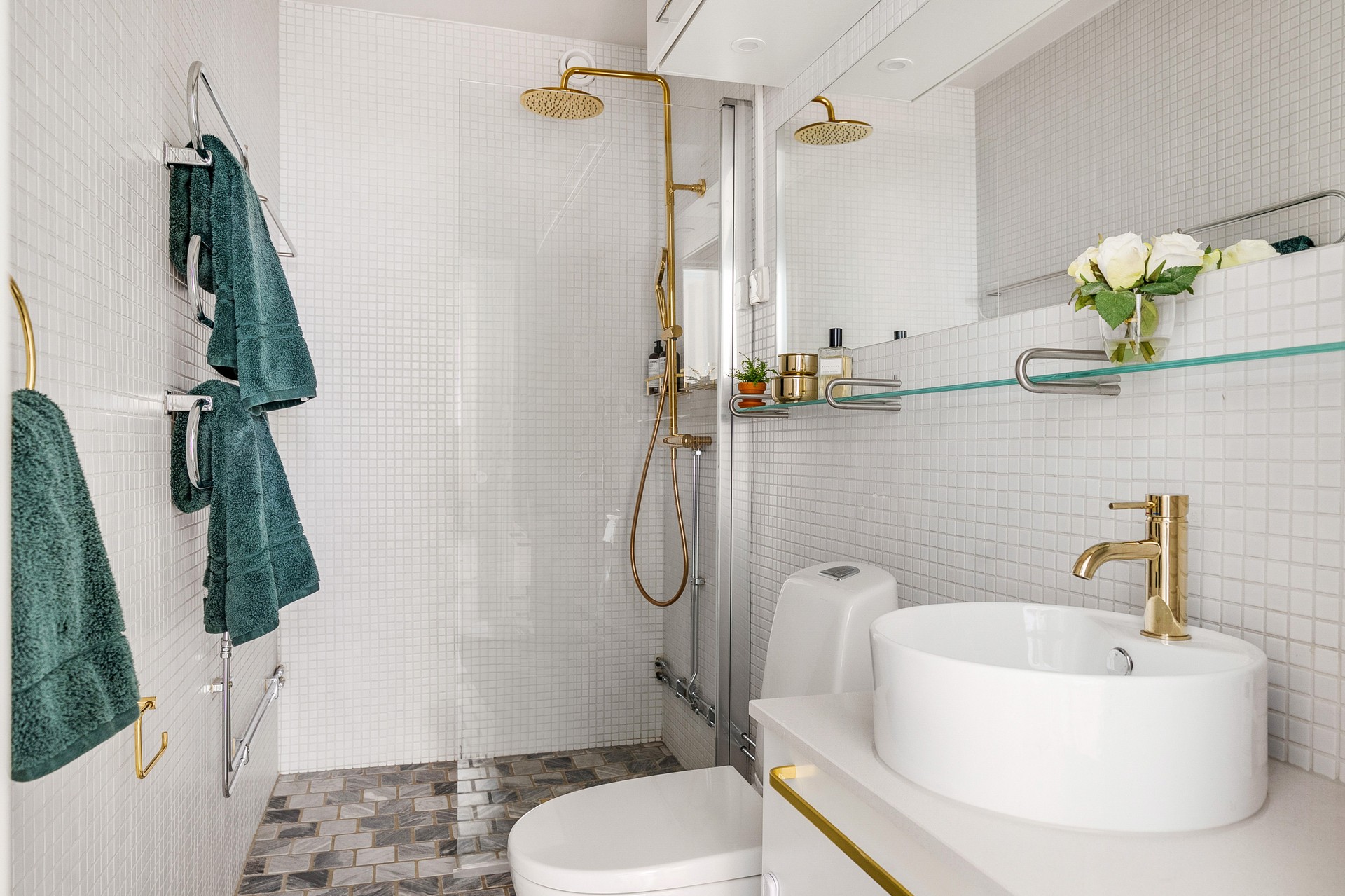 Bostadsbild från Tomtebogatan 13, 2tr, Såld i Vasastan - Birkastan, Stockholm