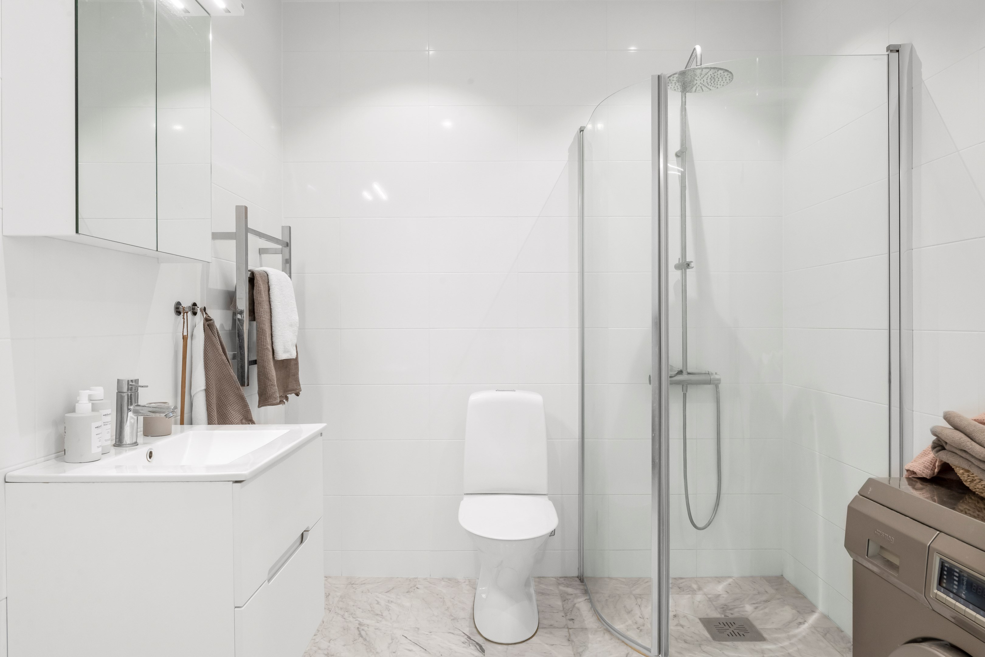 Bostadsbild från Torgny Segerstedts allé 9, Såld i Rosendal, Uppsala