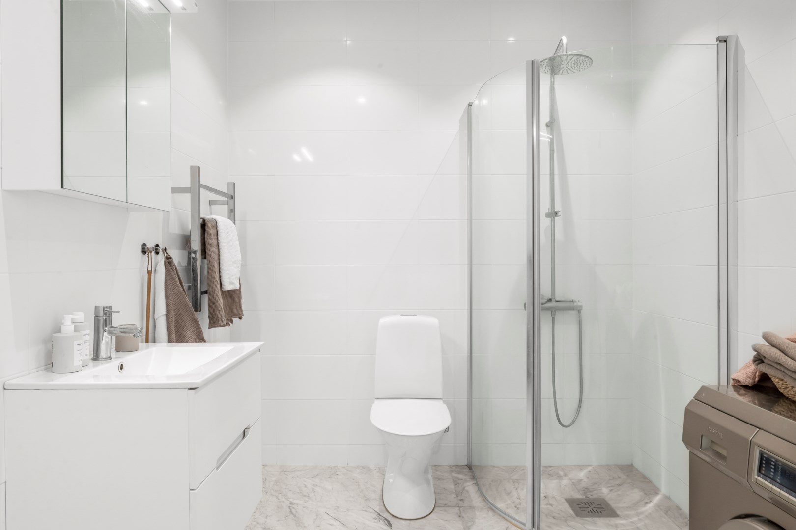 Bostadsbild från Torgny Segerstedts allé 9, Såld i Rosendal, Uppsala