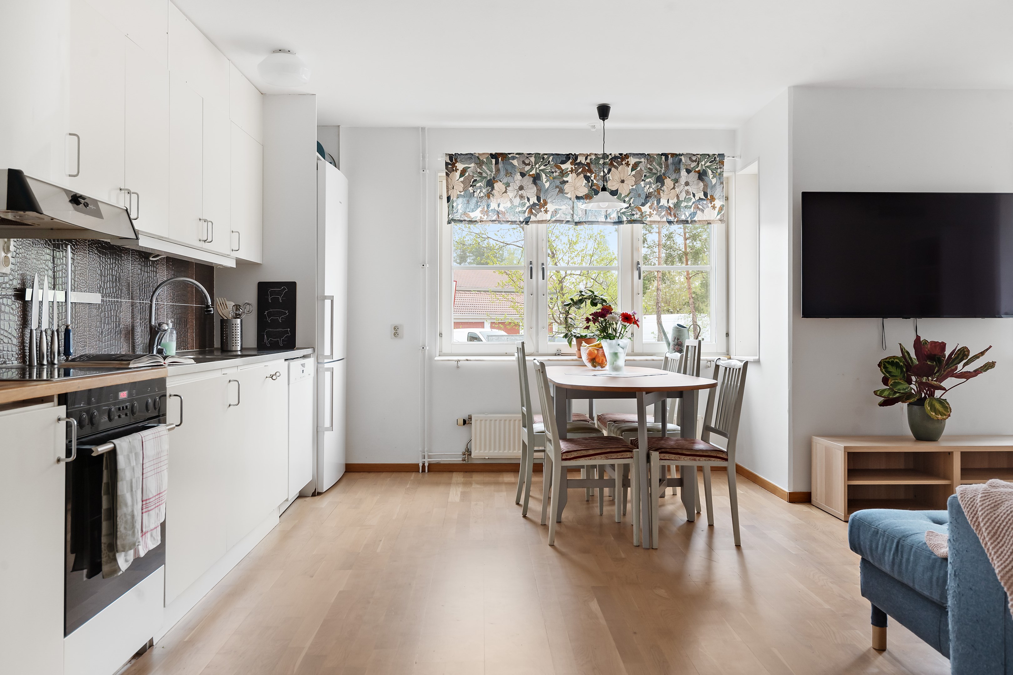 Bostadsbild från Västgötaresan 97B, Såld i Sävja, Uppsala