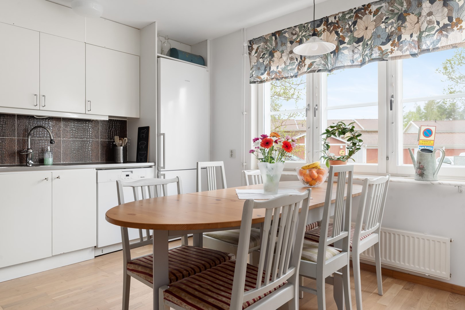 Bostadsbild från Västgötaresan 97B, Såld i Sävja, Uppsala