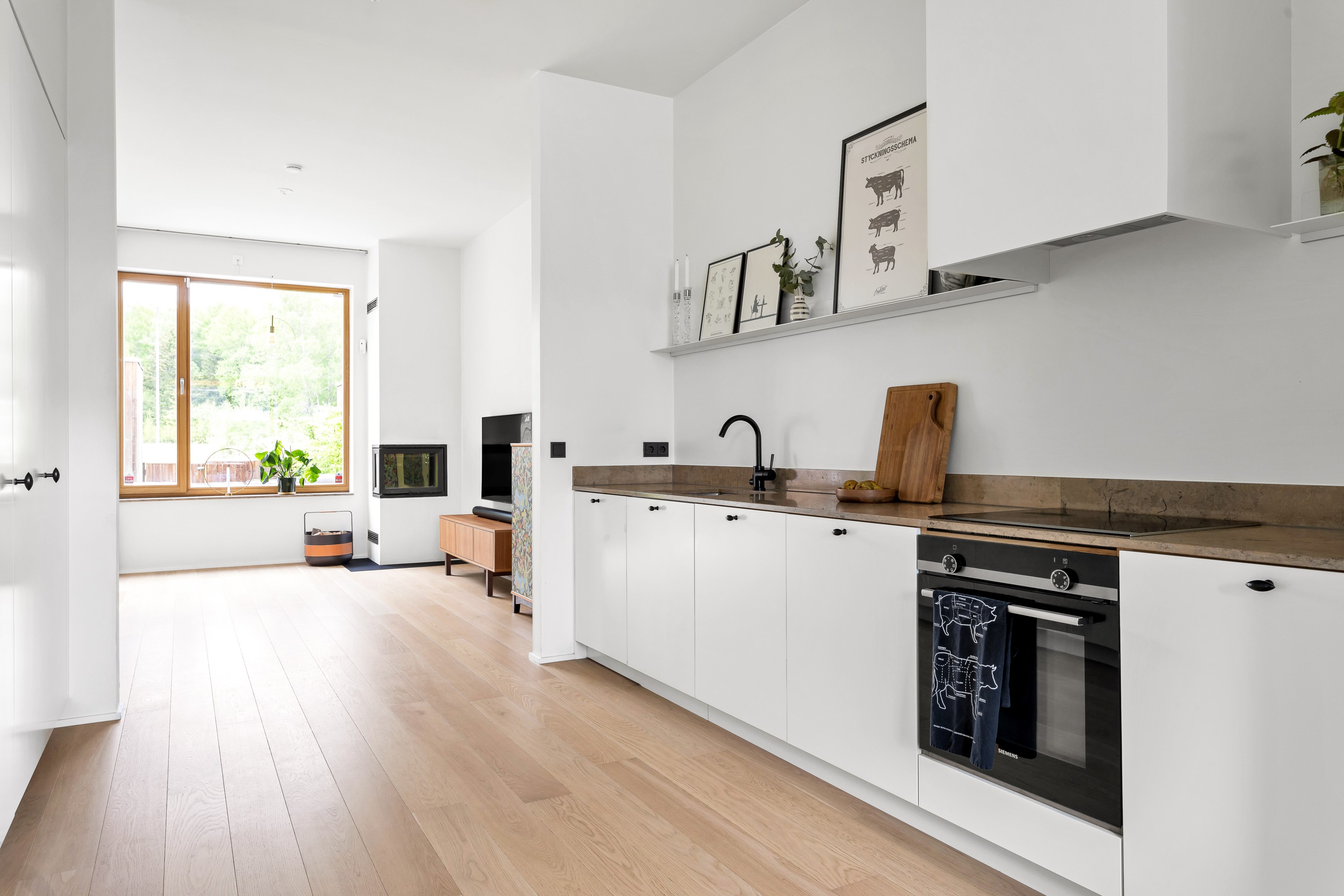 Bostadsbild från Vikvägen 136, Såld i Vårdsätra, Uppsala