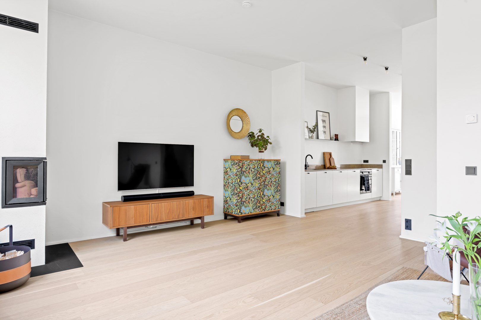 Bostadsbild från Vikvägen 136, Såld i Vårdsätra, Uppsala