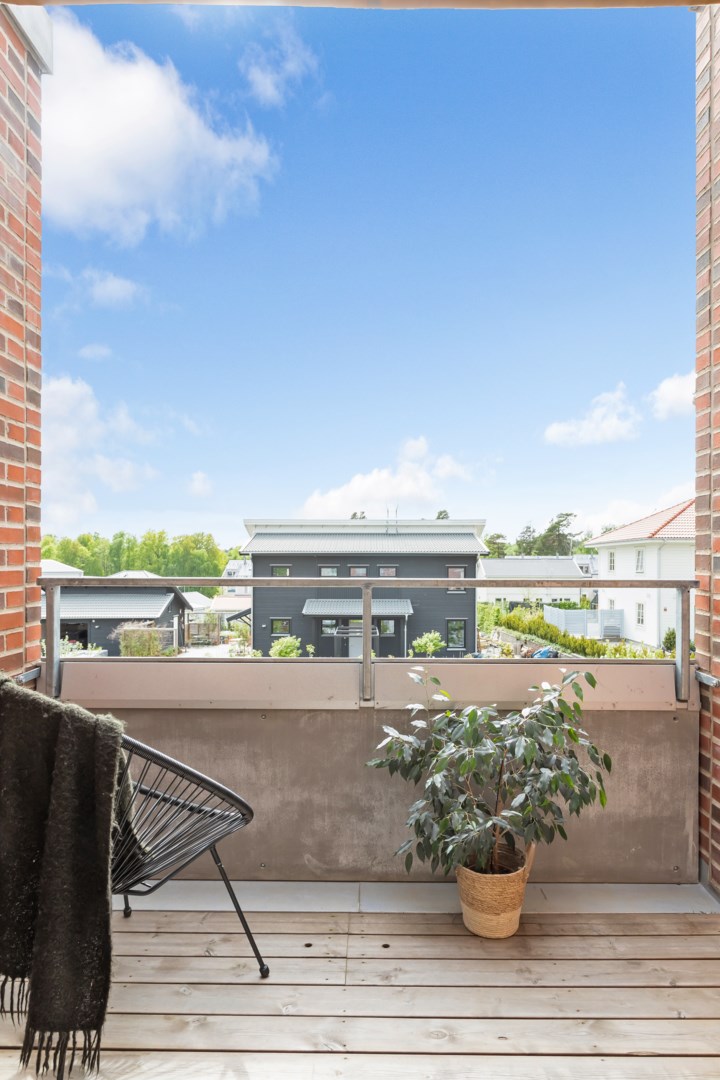 Bostadsbild från Vikvägen 136, Såld i Vårdsätra, Uppsala