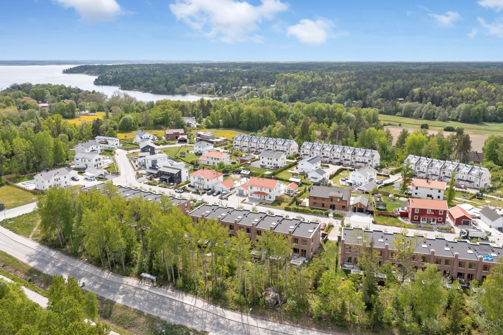 Bostadsbild från Vikvägen 136, Såld i Vårdsätra, Uppsala