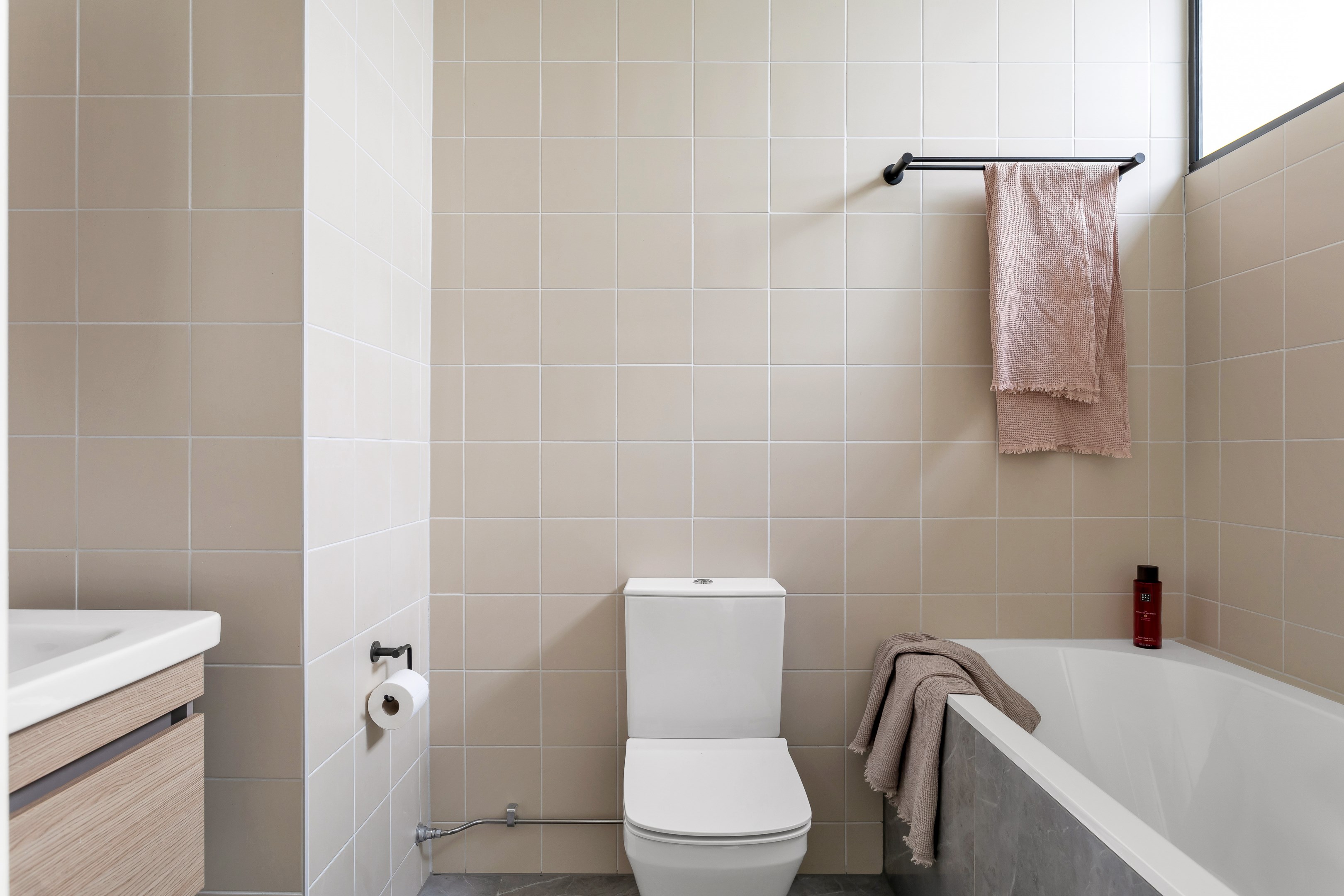 Bostadsbild från Vikvägen 136, Såld i Vårdsätra, Uppsala