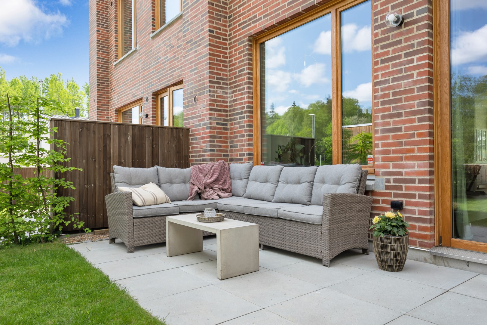 Bostadsbild från Vikvägen 136, Såld i Vårdsätra, Uppsala