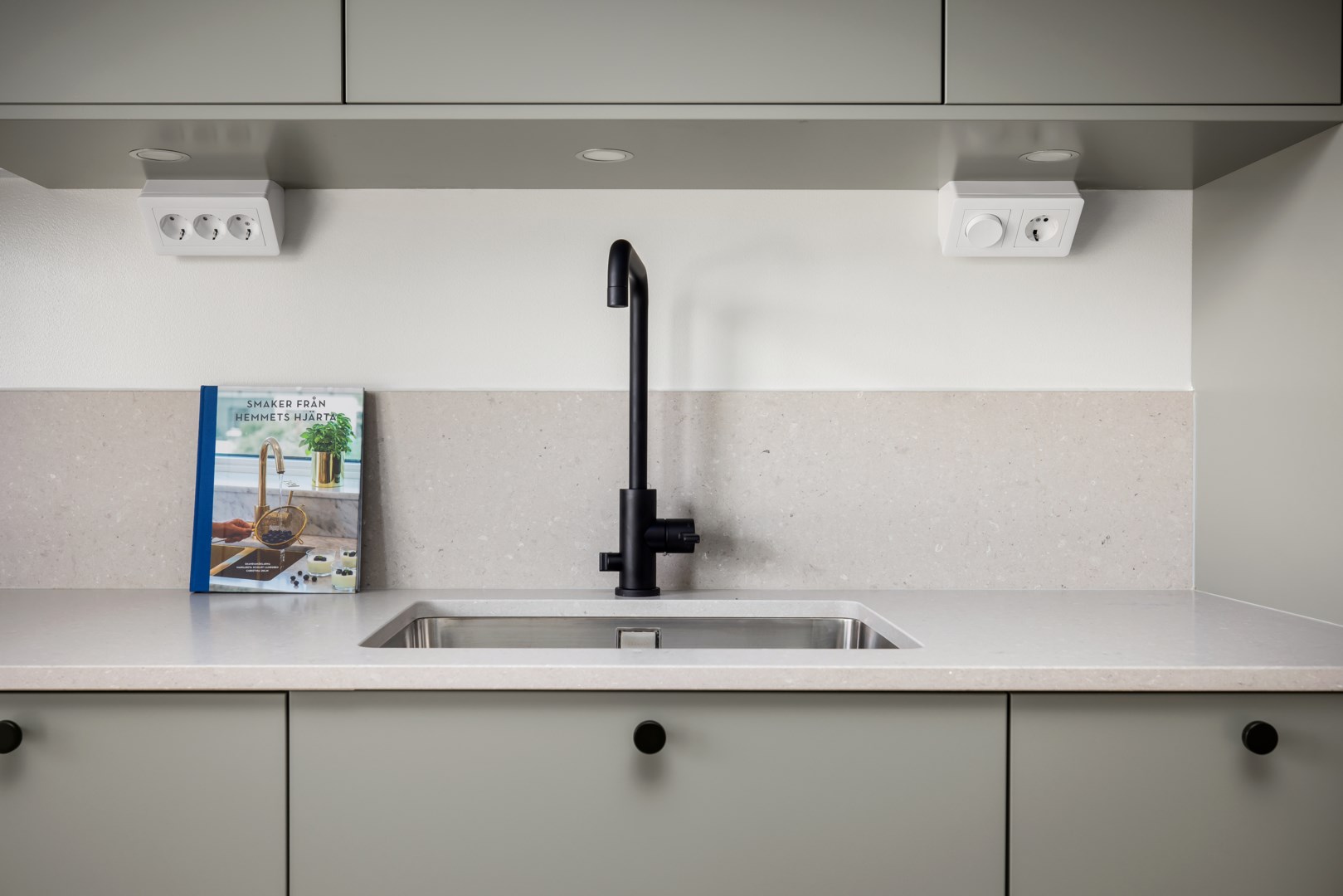 Bostadsbild från Östra Gräsvägen 5, Såld i Skuru, Nacka