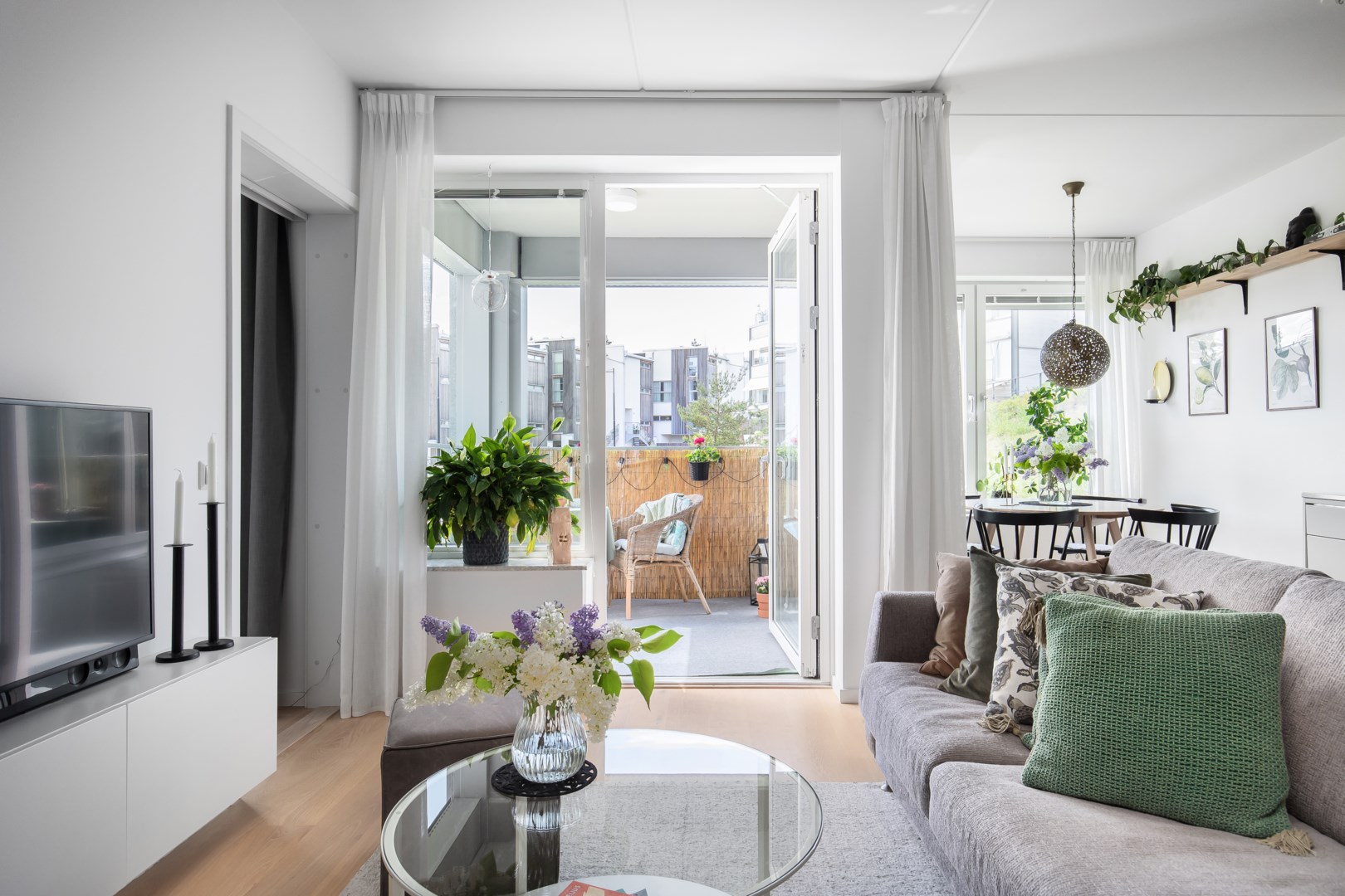 Bostadsbild från Tollarevägen 55, Såld i Tollare, Nacka