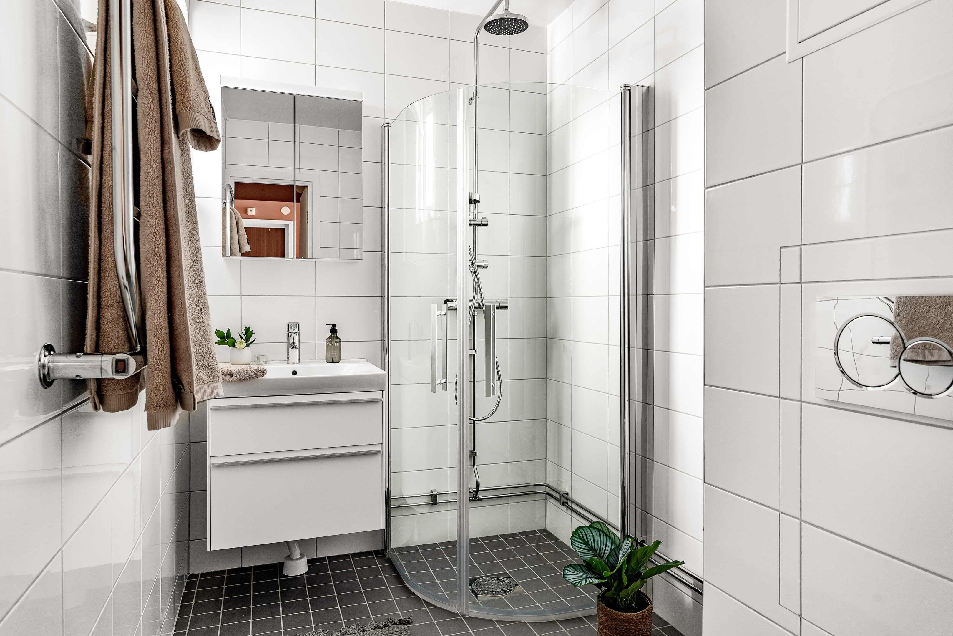 Bostadsbild från Alphyddevägen 15, Såld i , Nacka