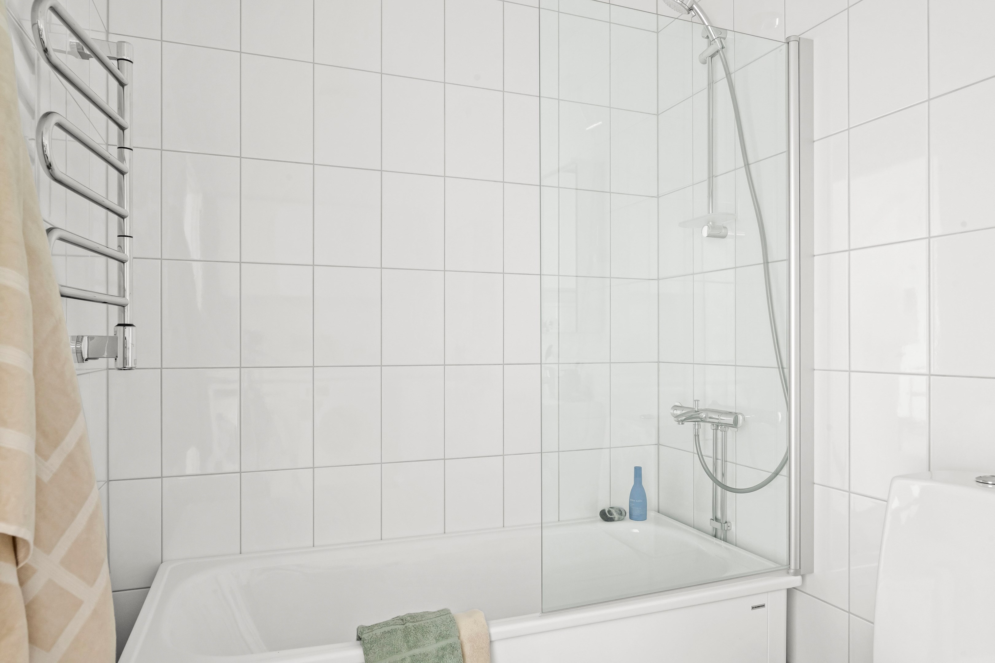 Bostadsbild från Vattholmavägen 8C, Såld i Kapellgärdet, Uppsala