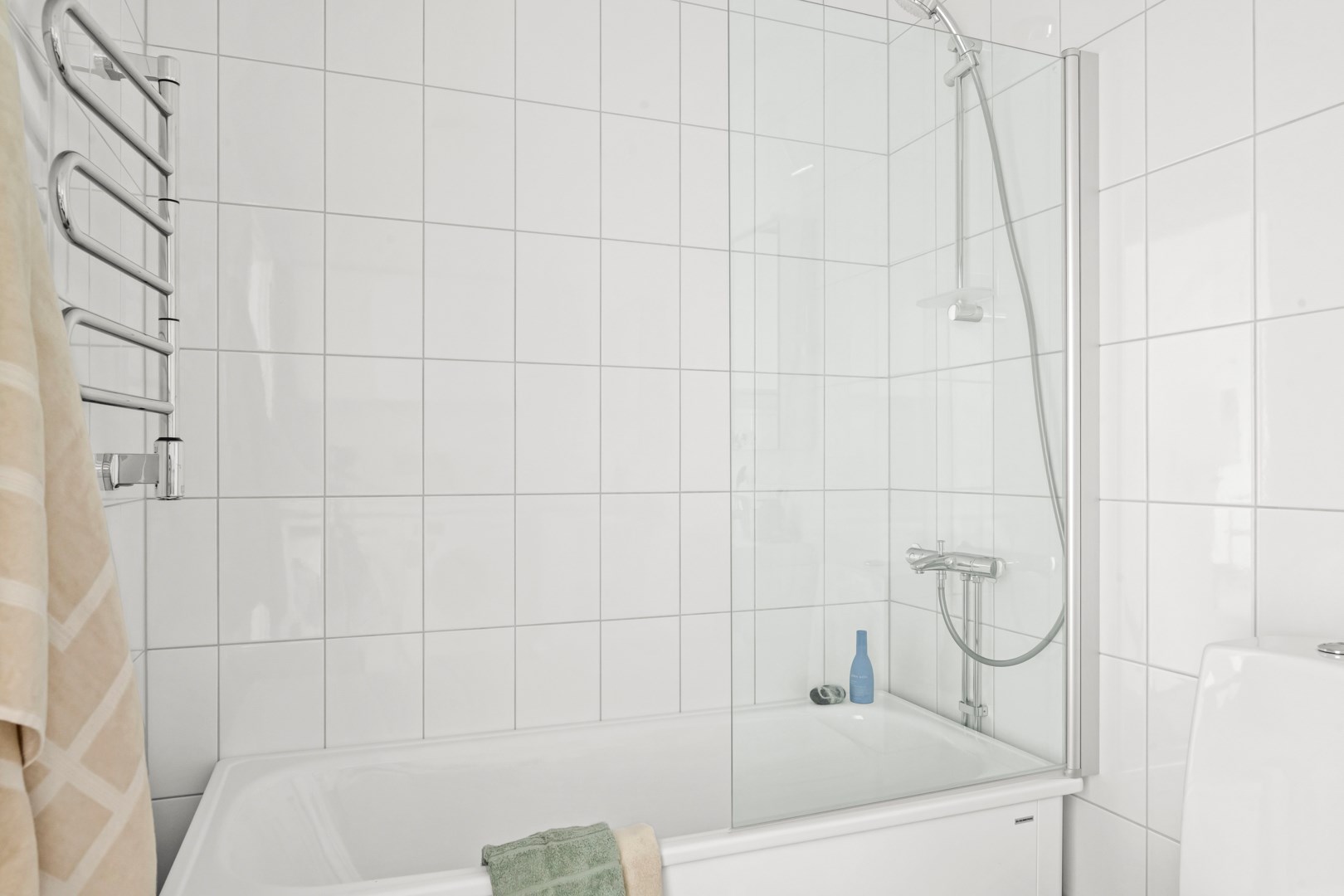 Bostadsbild från Vattholmavägen 8C, Såld i Kapellgärdet, Uppsala