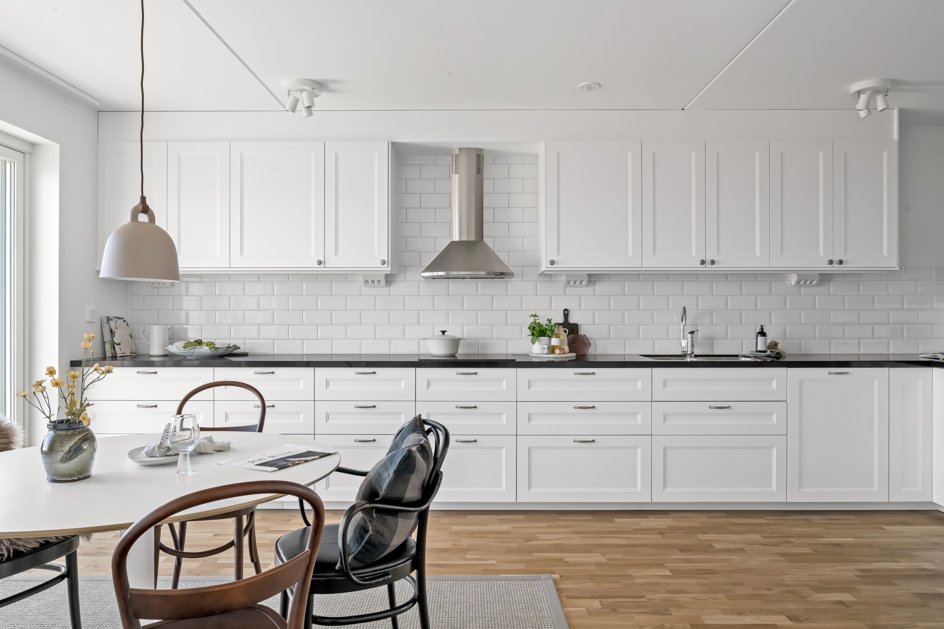 Bostadsbild från Vattholmavägen 8C, Såld i Kapellgärdet, Uppsala