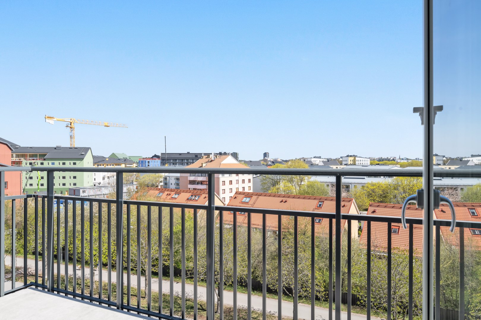 Bostadsbild från Vattholmavägen 8C, Såld i Kapellgärdet, Uppsala