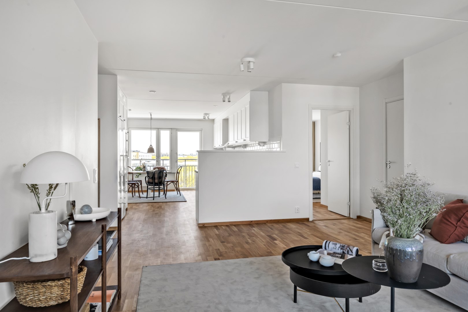 Bostadsbild från Vattholmavägen 8C, Såld i Kapellgärdet, Uppsala