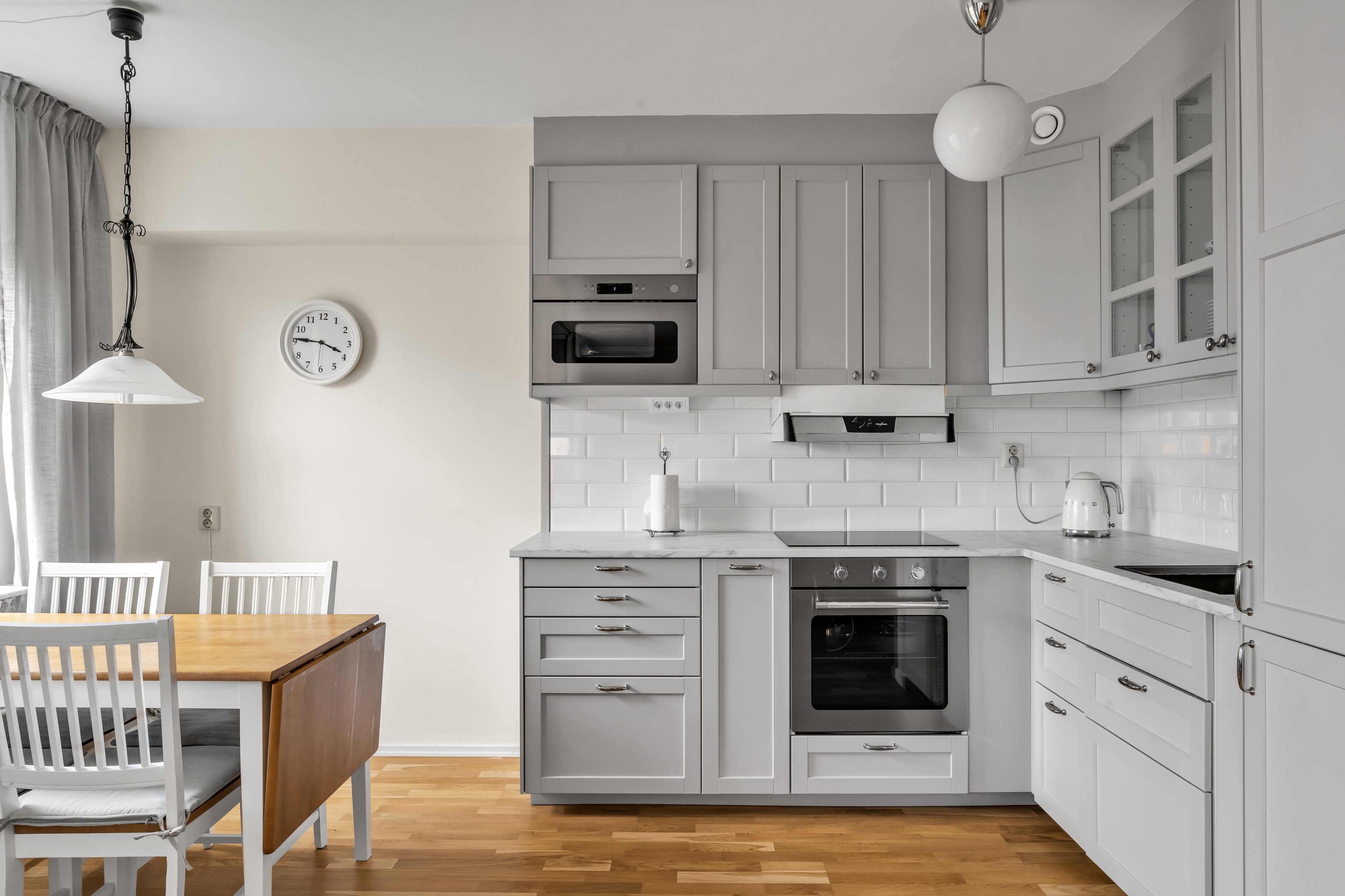 Bostadsbild från Flogstavägen 5E, Såld i , Uppsala