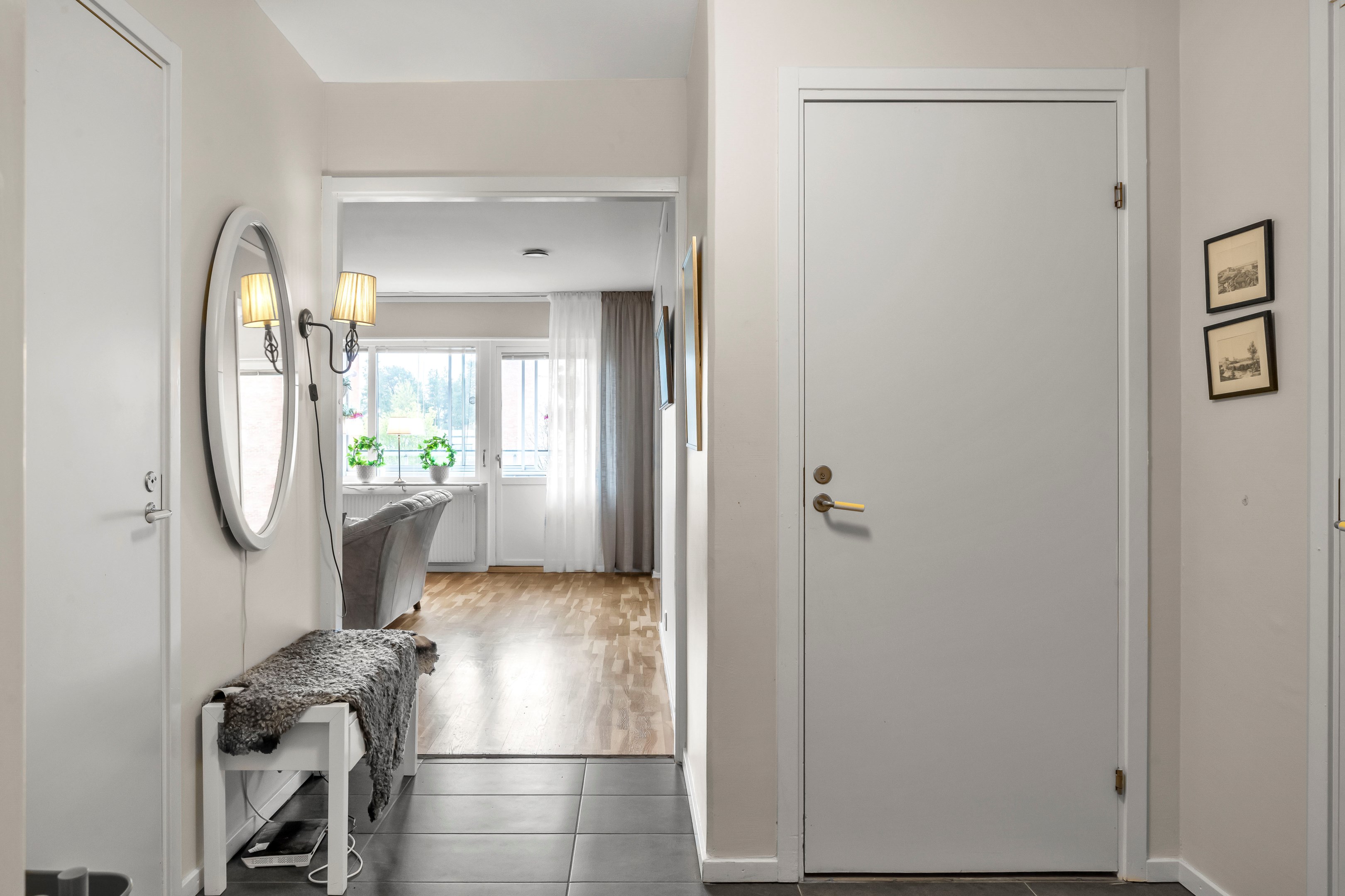 Bostadsbild från Flogstavägen 5E, Såld i , Uppsala