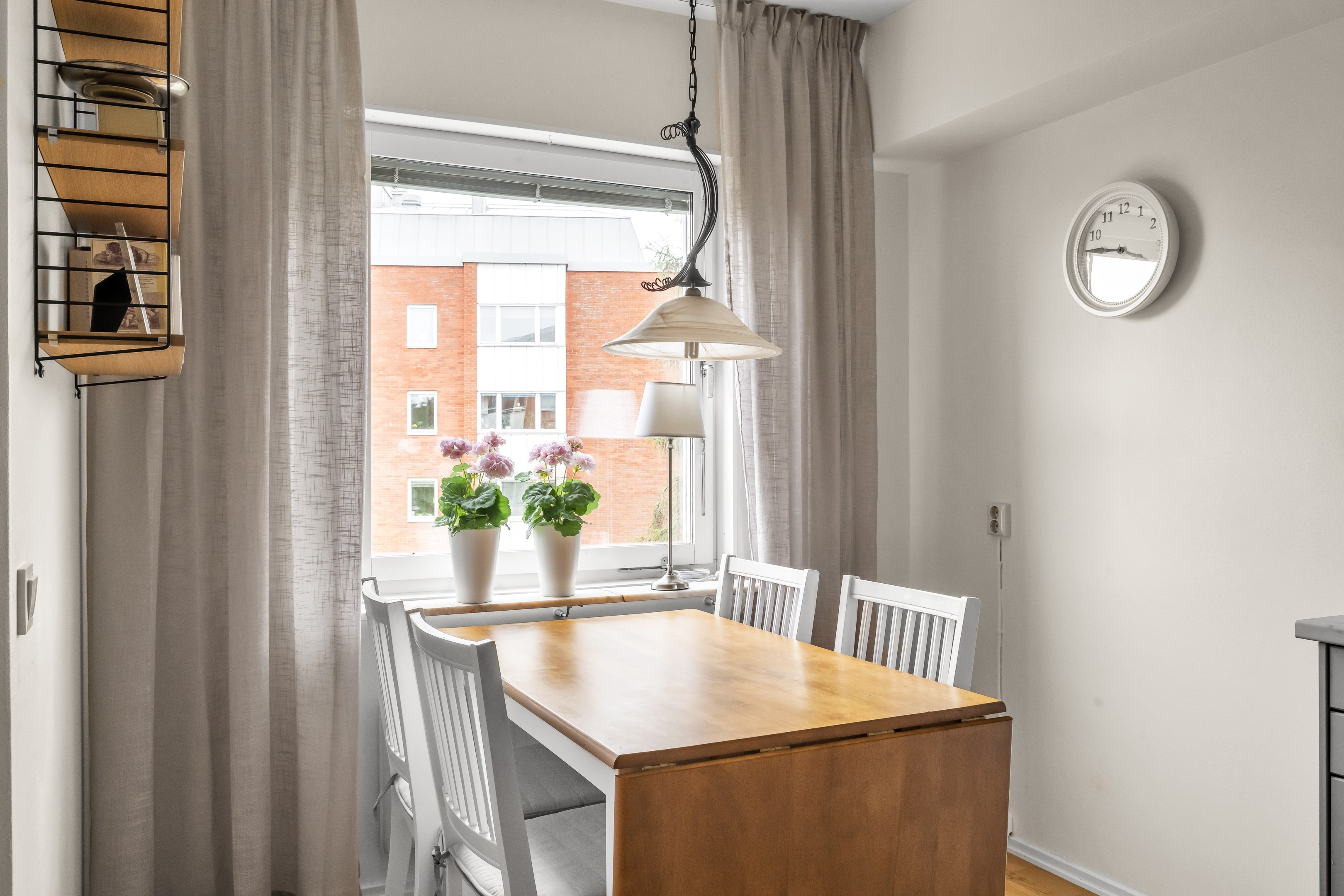 Bostadsbild från Flogstavägen 5E, Såld i , Uppsala