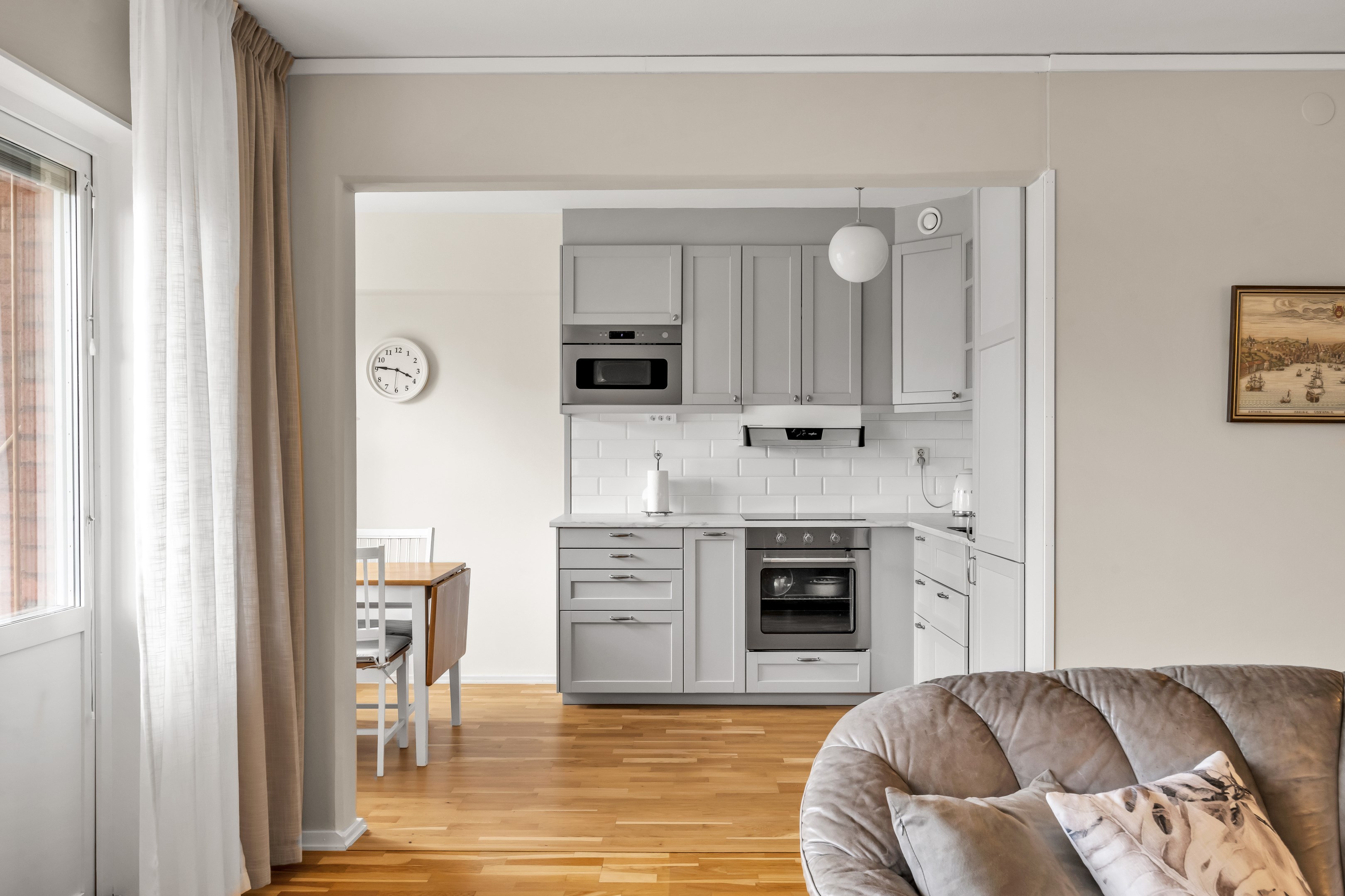 Bostadsbild från Flogstavägen 5E, Såld i , Uppsala