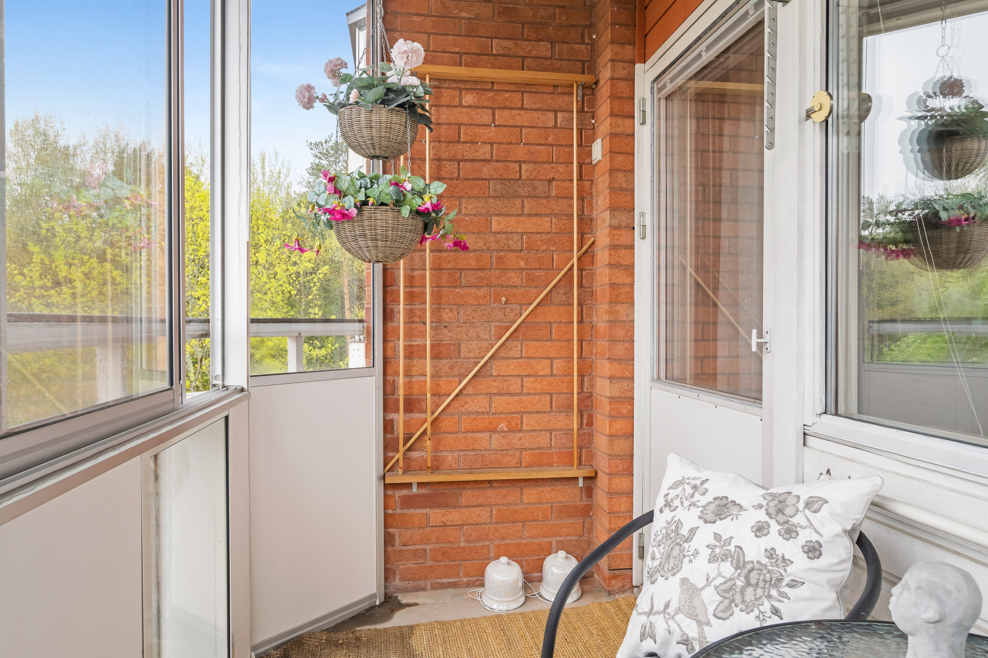 Bostadsbild från Flogstavägen 5E, Såld i , Uppsala