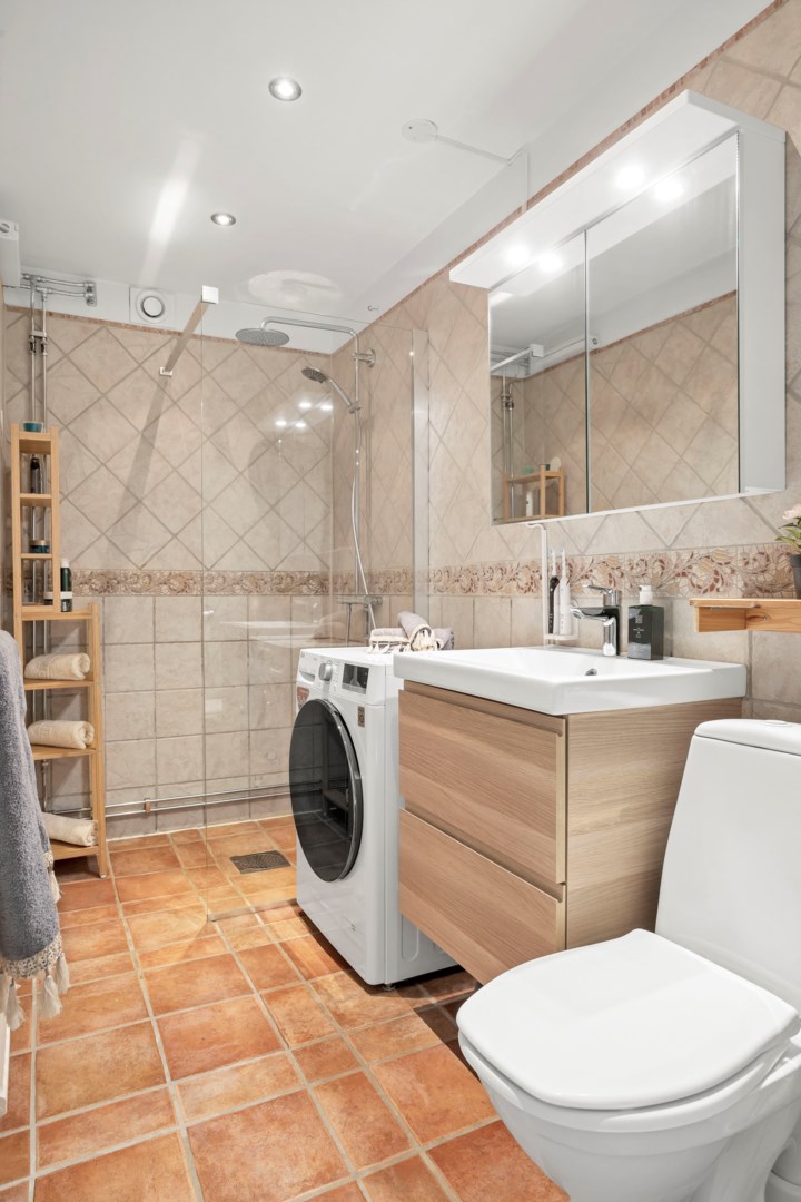 Bostadsbild från Storgatan 12, Såld i Centrum, Uppsala