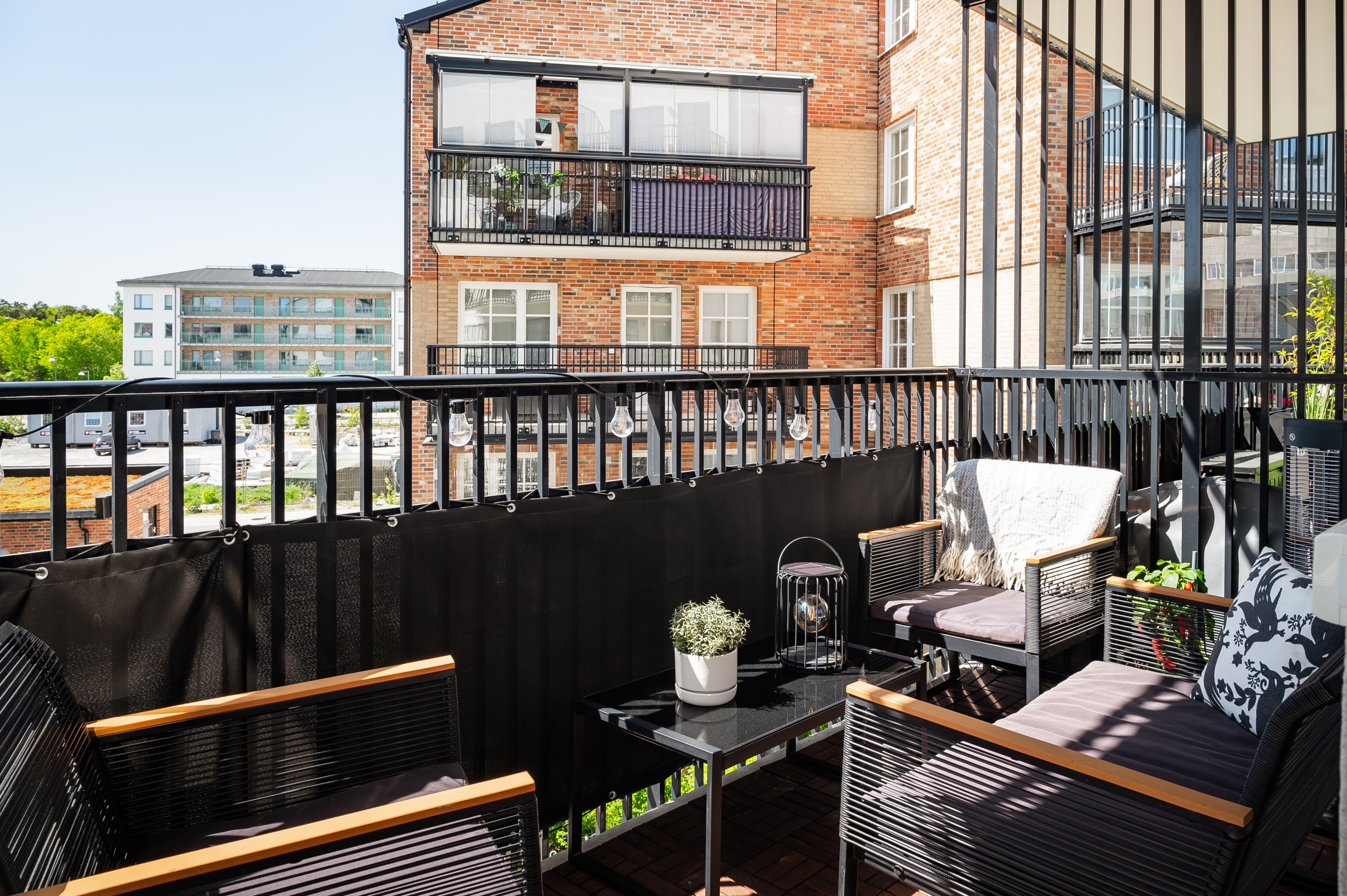 Bostadsbild från Josef Ekbergs gränd 6, Såld i Porslinskvarteren, Värmdö