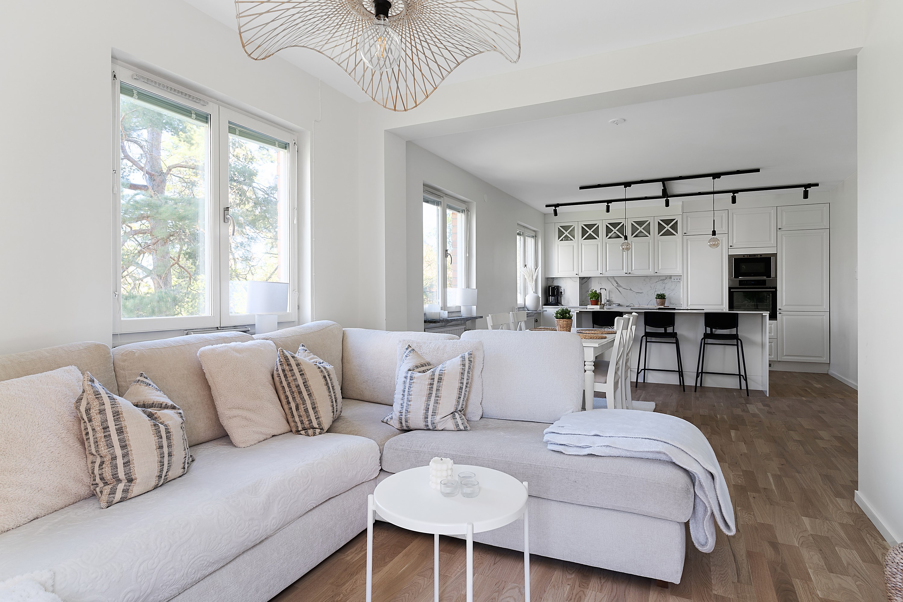 Bostadsbild från Finntorpsvägen 8, 3 tr, Såld i Finntorp, Nacka