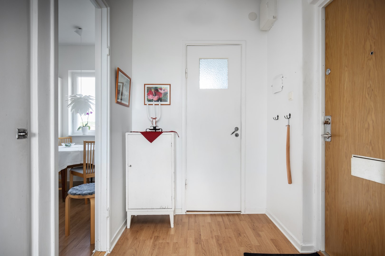 Bostadsbild från Ugglevägen 13B, 3 tr, Såld i Ektorp, Nacka