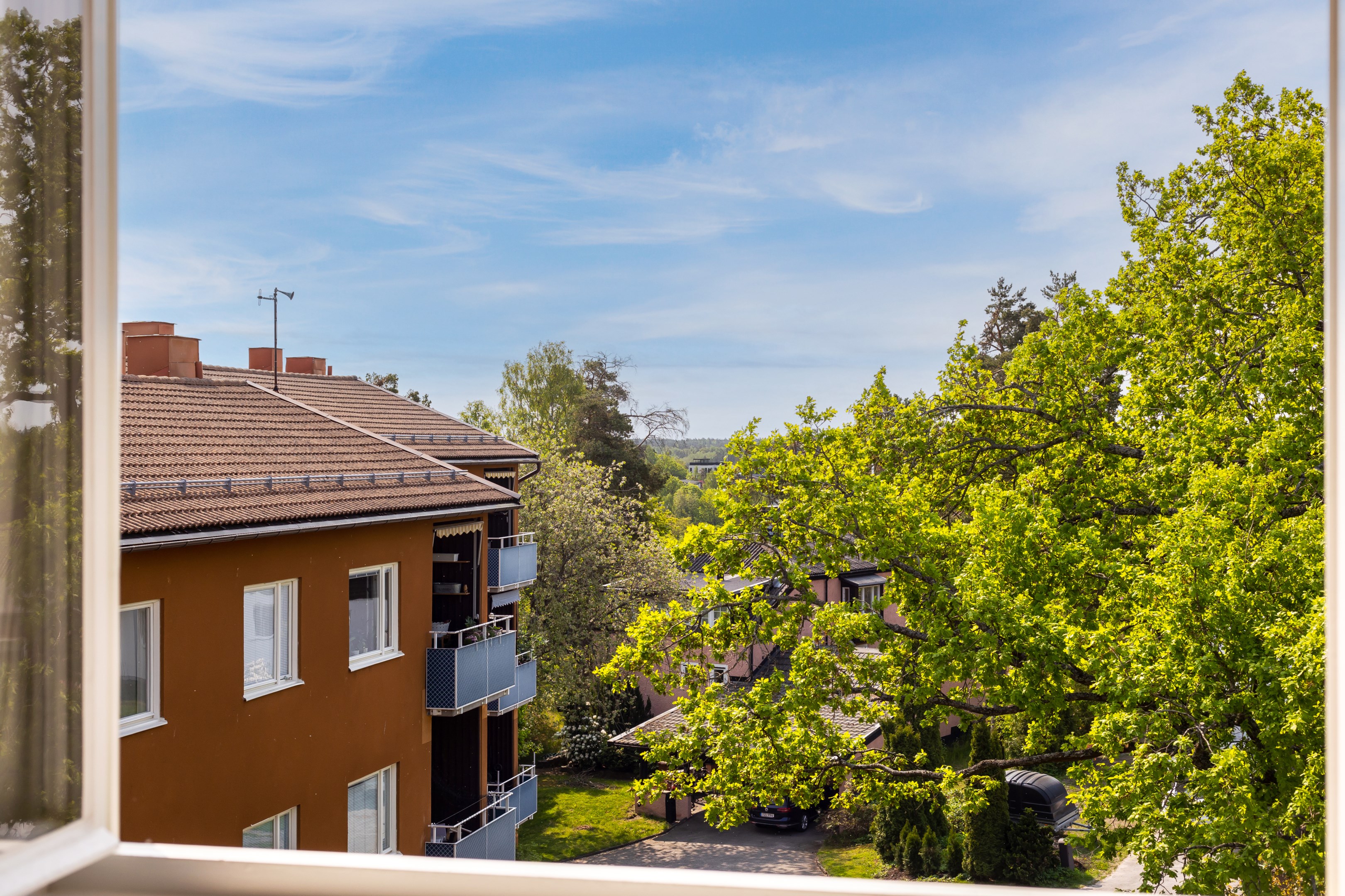 Bostadsbild från Ugglevägen 13B, 3 tr, Såld i Ektorp, Nacka
