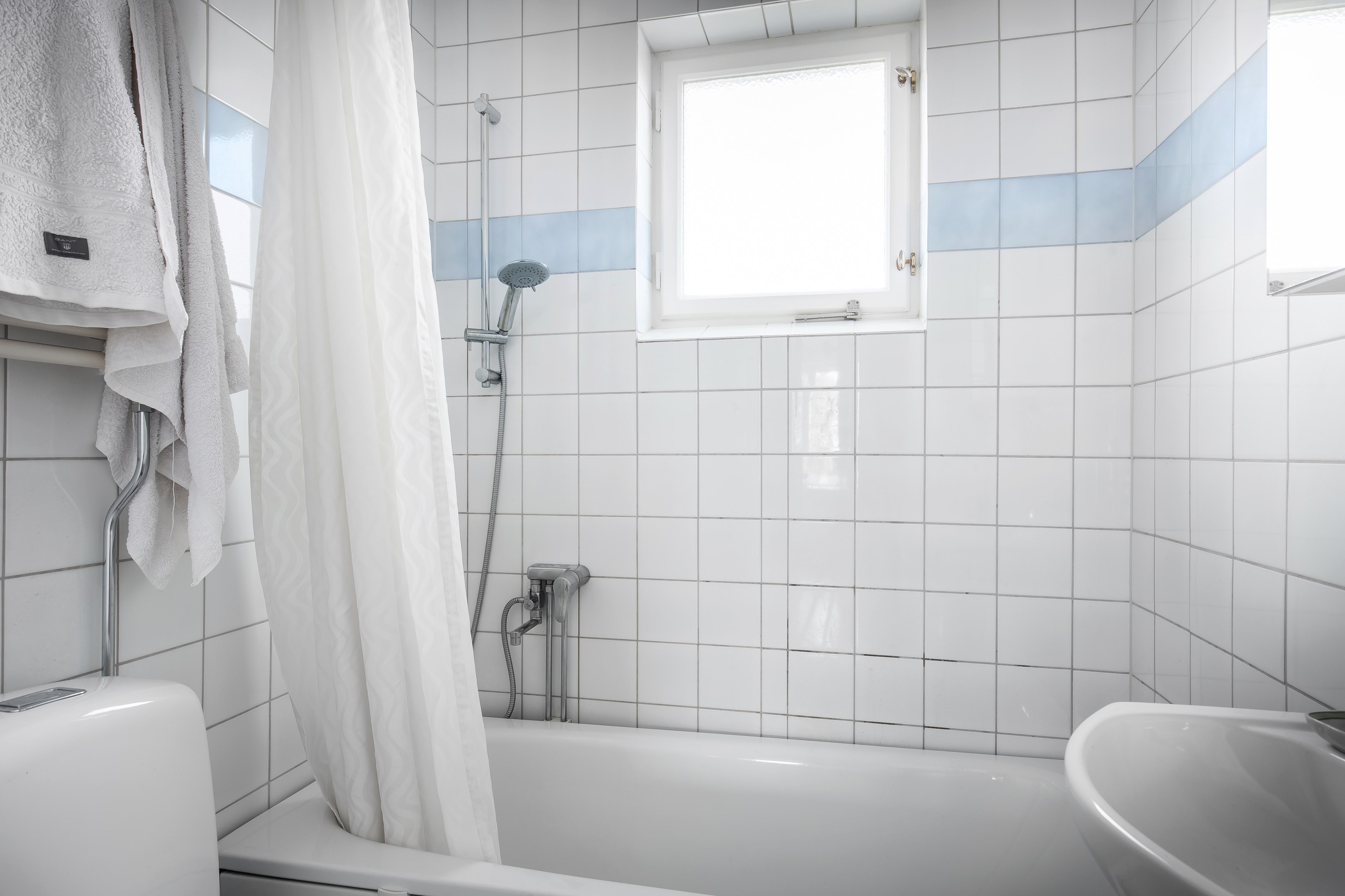 Bostadsbild från Ugglevägen 13B, 3 tr, Såld i Ektorp, Nacka