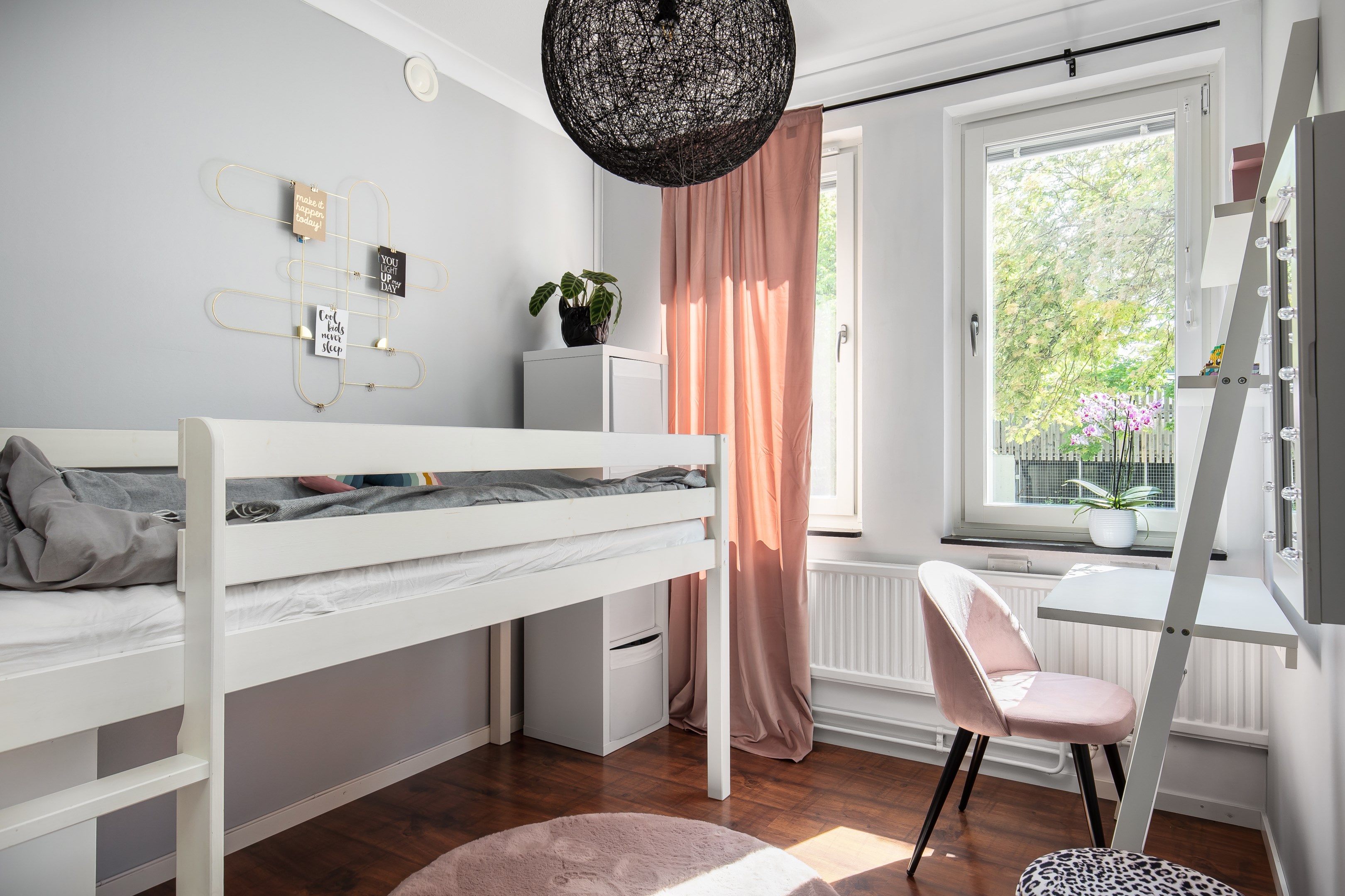 Bostadsbild från Ormingeringen 58A, Såld i Västra Orminge, Nacka