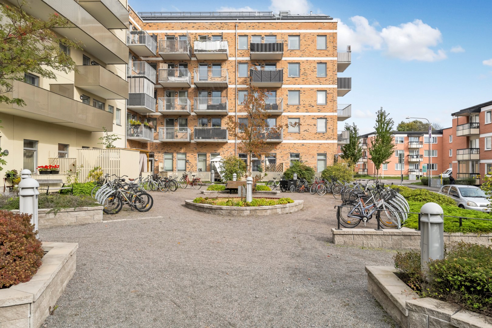 Bostadsbild från Råbyvägen 53F, Såld i Gränby, Uppsala