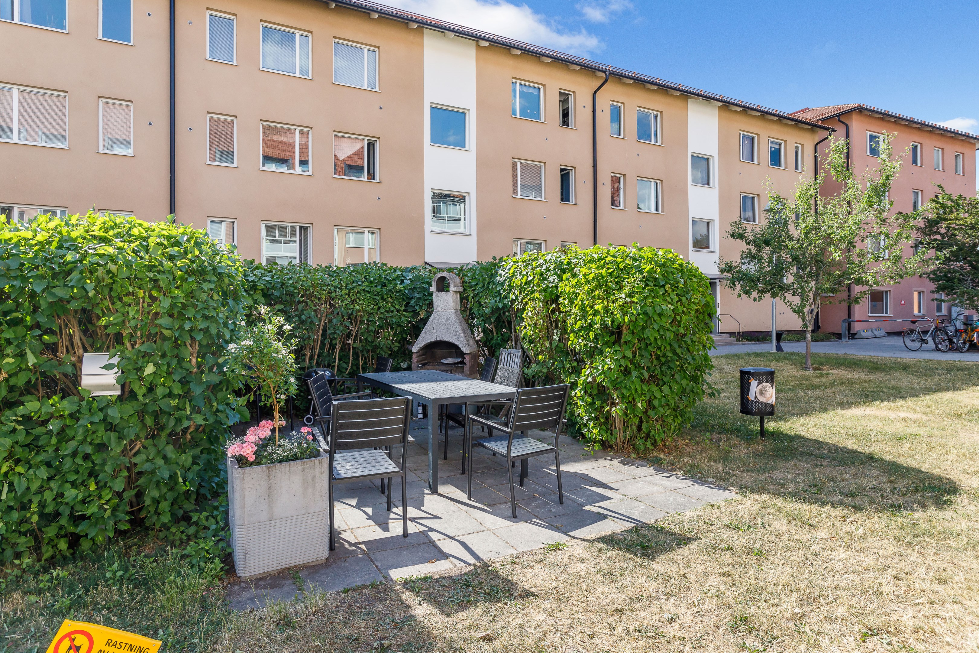 Bostadsbild från Gröna gatan 31 E, Såld i Salabacke, Uppsala