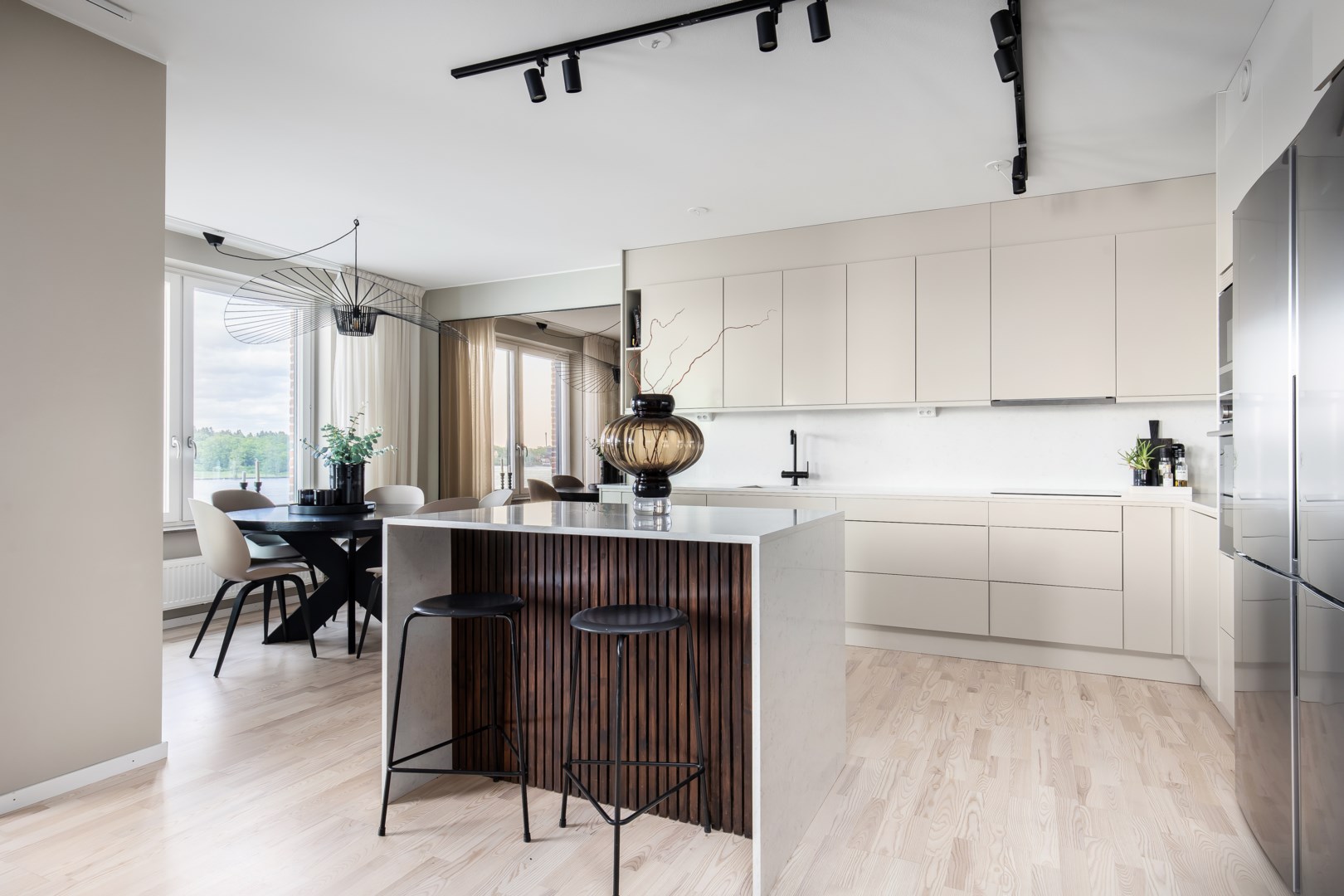 Bostadsbild från Mjölnarvägen 10, Såld i Nacka, Nacka