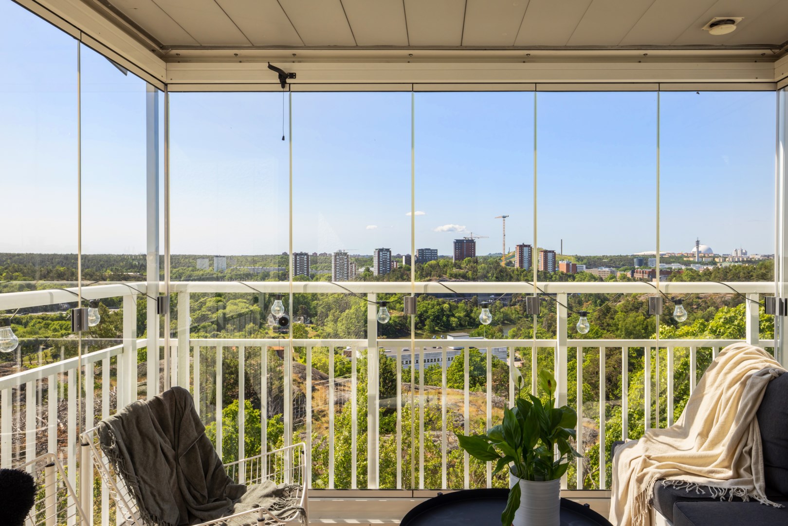 Bostadsbild från Finnbergsvägen 3, Såld i Finnberget, Nacka